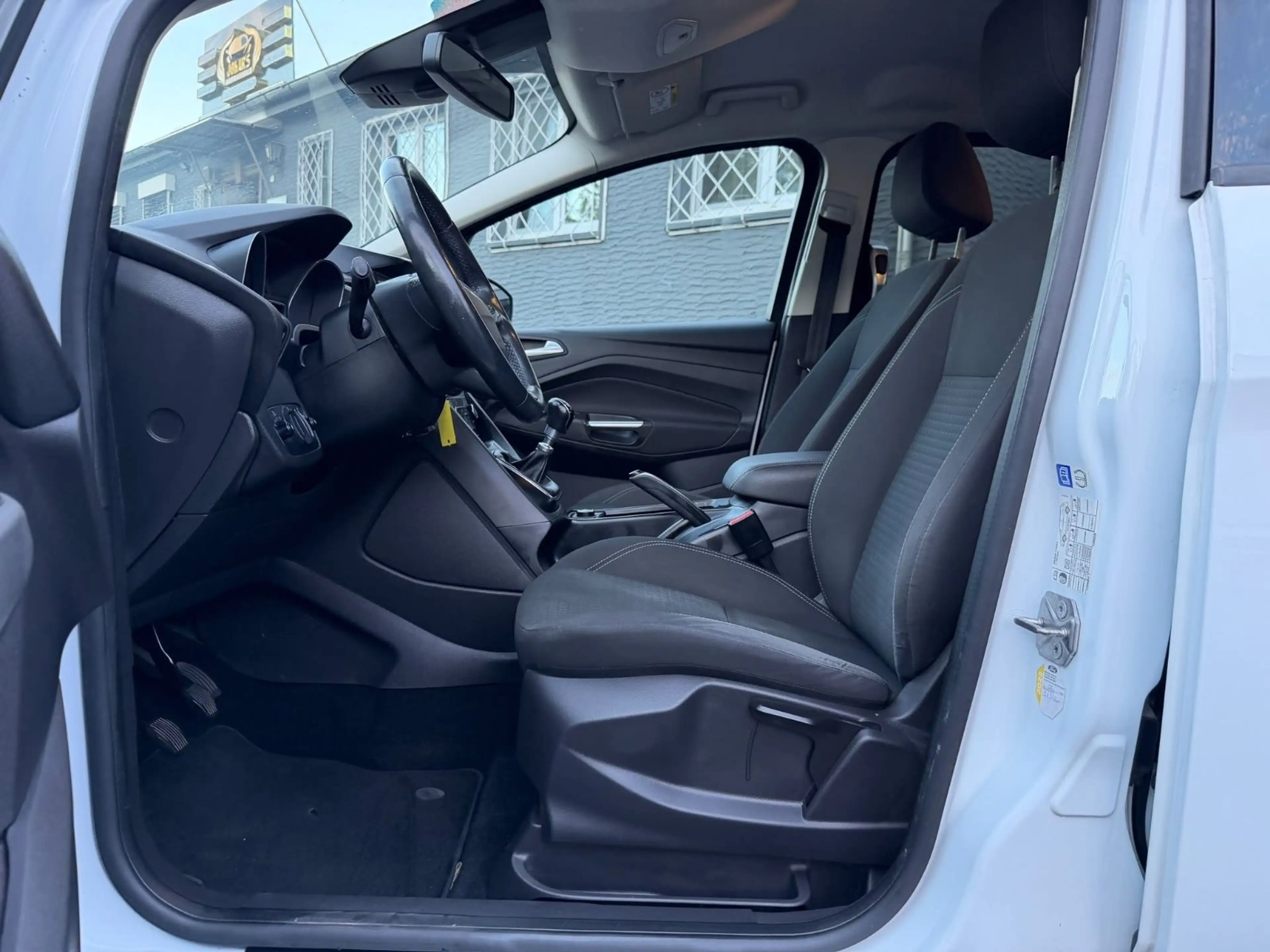 Ford Grand C-Max Grand C-MAX Cool & Connect 7Sitzer*Navi*Kamera* — photo 9