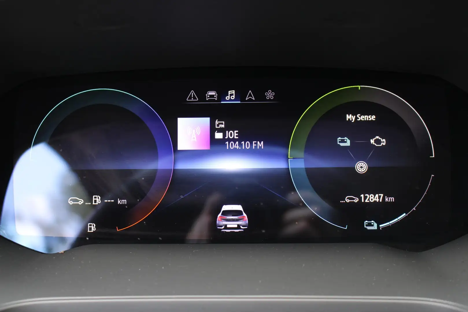 Renault Captur 1.6 E-Tech Hybrid 145 Intens Zwart - 2