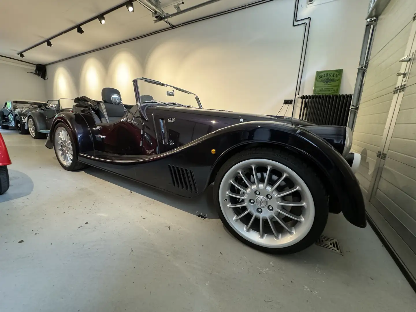 Morgan Plus Six NEUWERTIG MEGA Ausstattung MEGA Farbe Violet - 1
