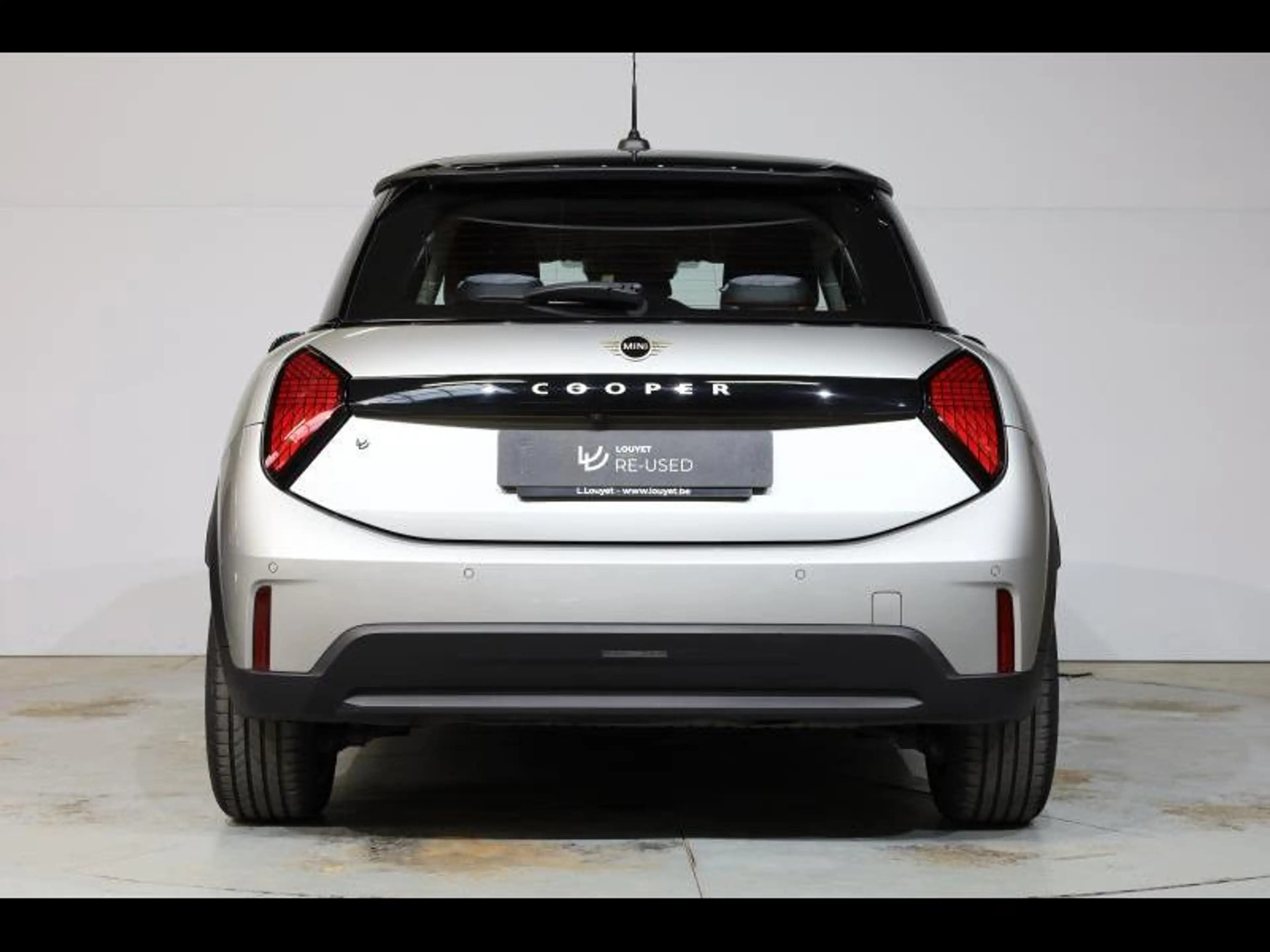 MINI Cooper C — photo 4