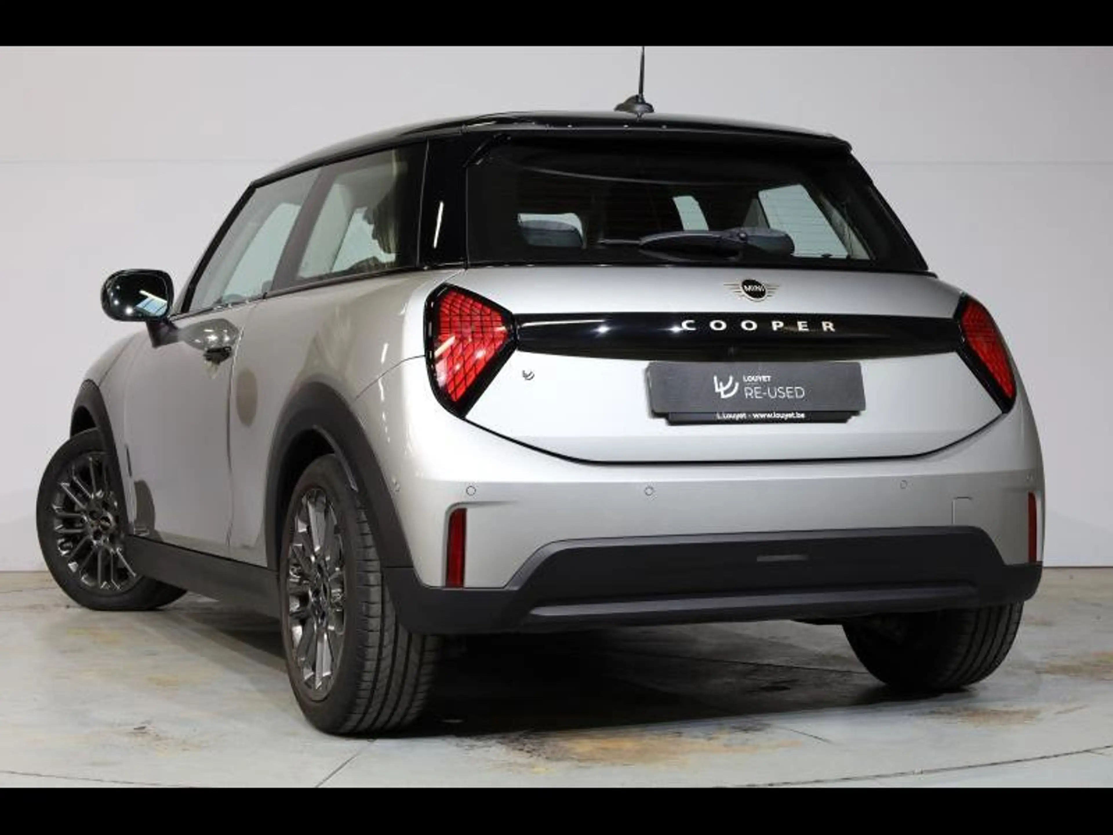 MINI Cooper C — photo 5