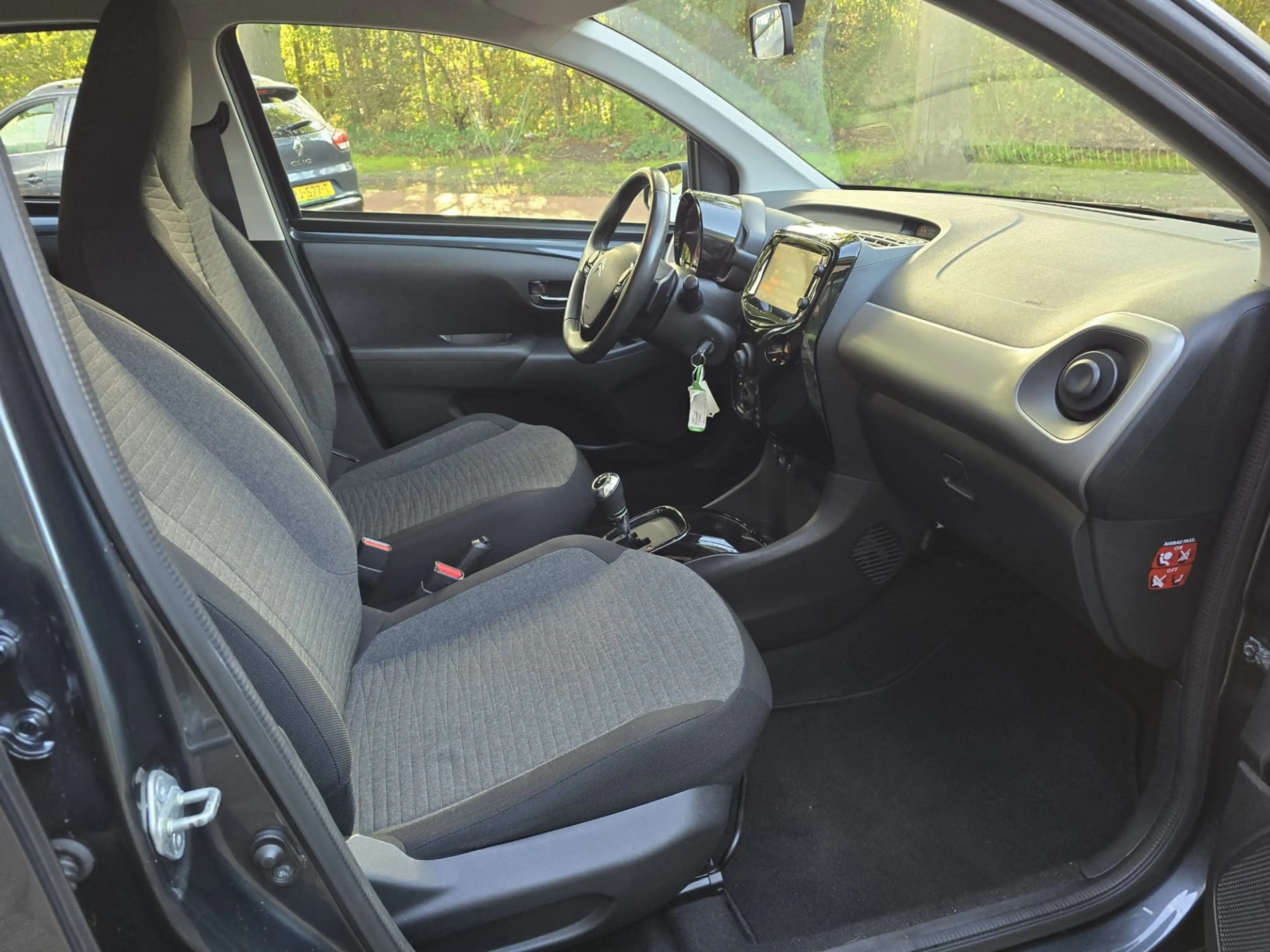 Citroen C1 1.0 VTi Shine | AUTOMAAT | 1E EIGENAAR | 3/6 OF 12 — photo 16