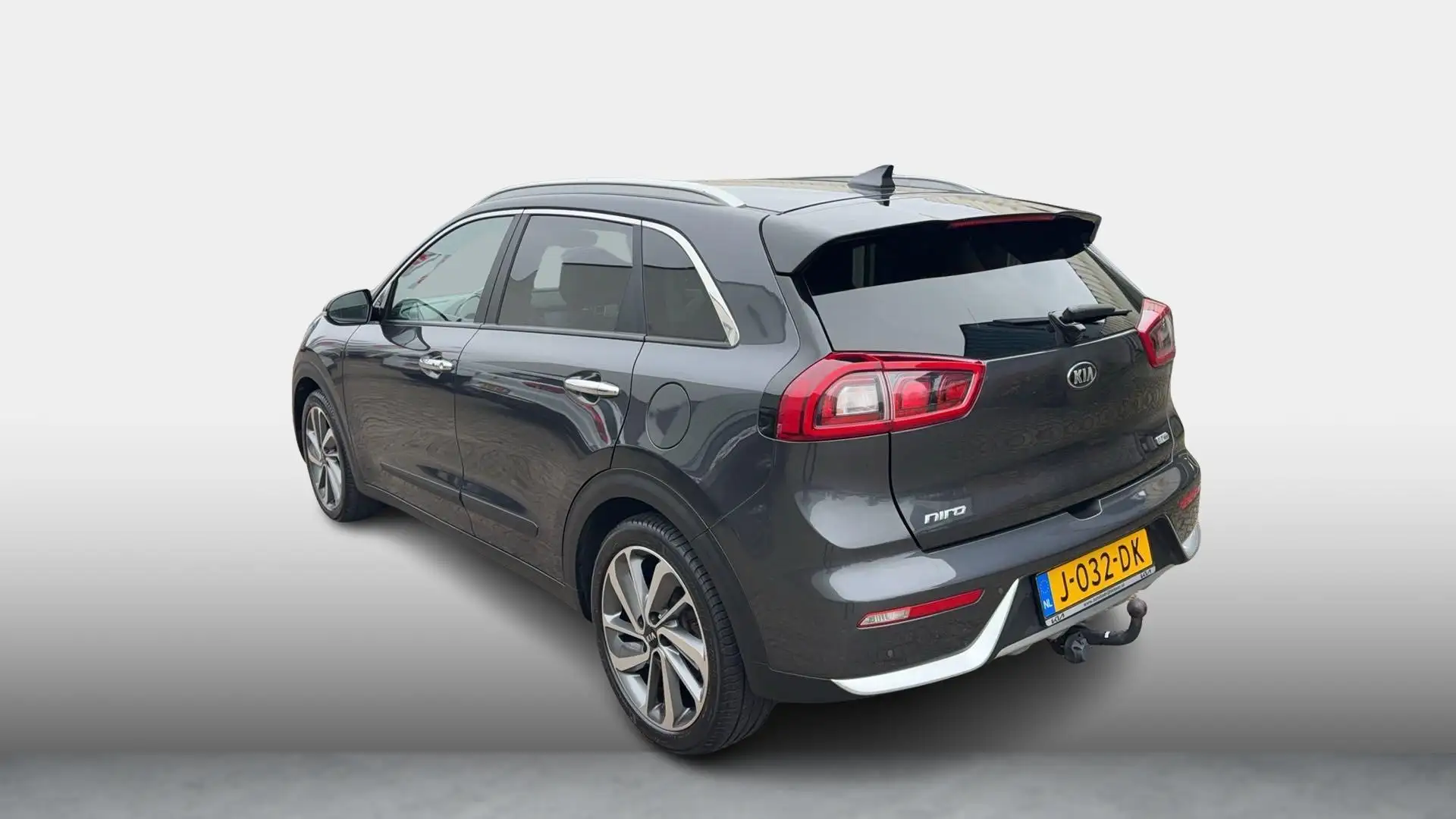 Kia Niro 1.6 GDi Hybrid ExecutiveLine Leder/Schuifdak/Trekh Gris - 2