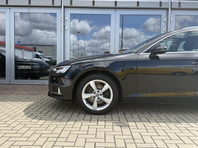 Audi A4 Avant 2.0 TFSI sport 6-Gang LED, AHK, NAV,SHZ — photo 6