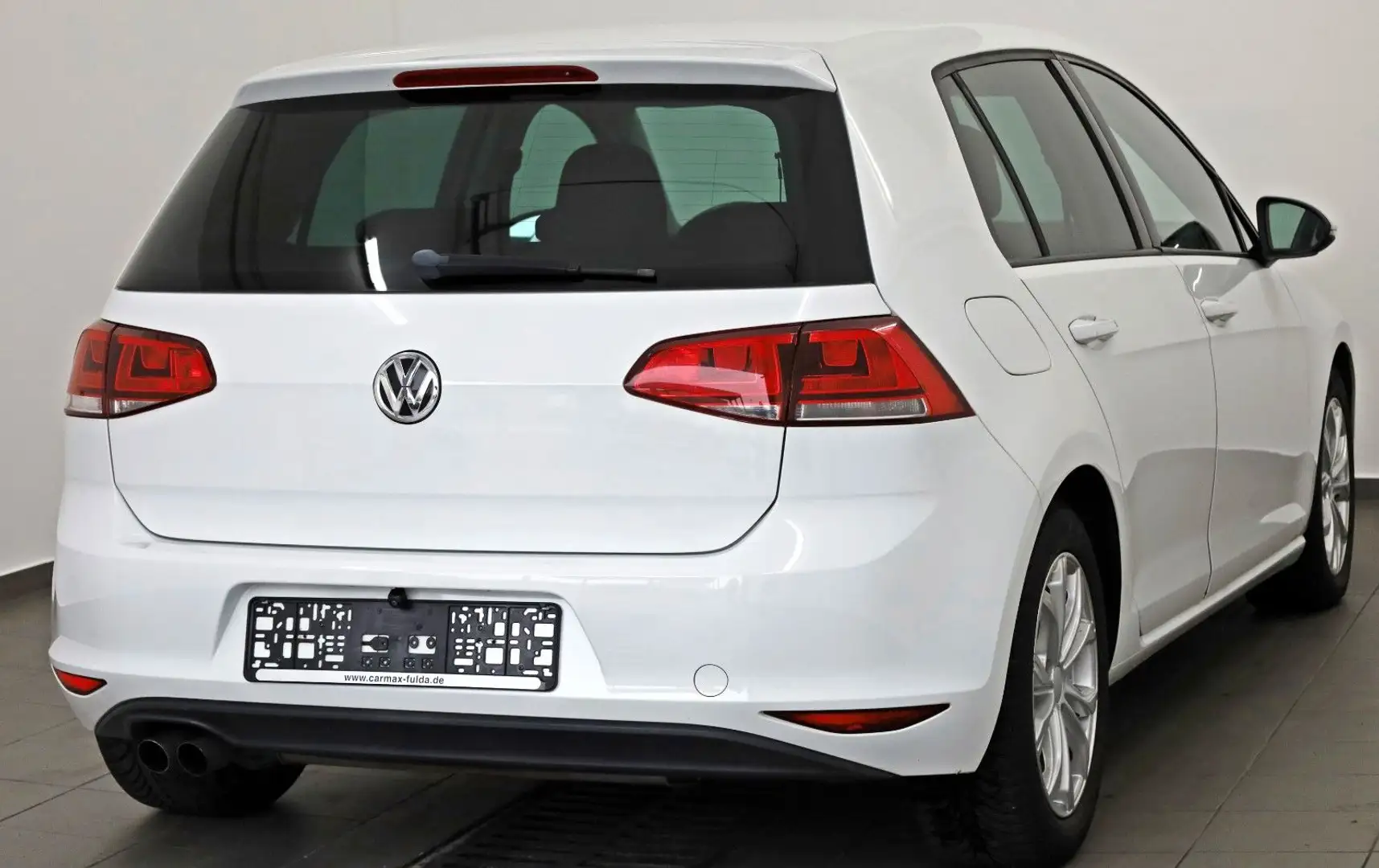Volkswagen Golf VII Lim. Highline BMT Navi,Kamera,BiXeno+WR bijela - 2