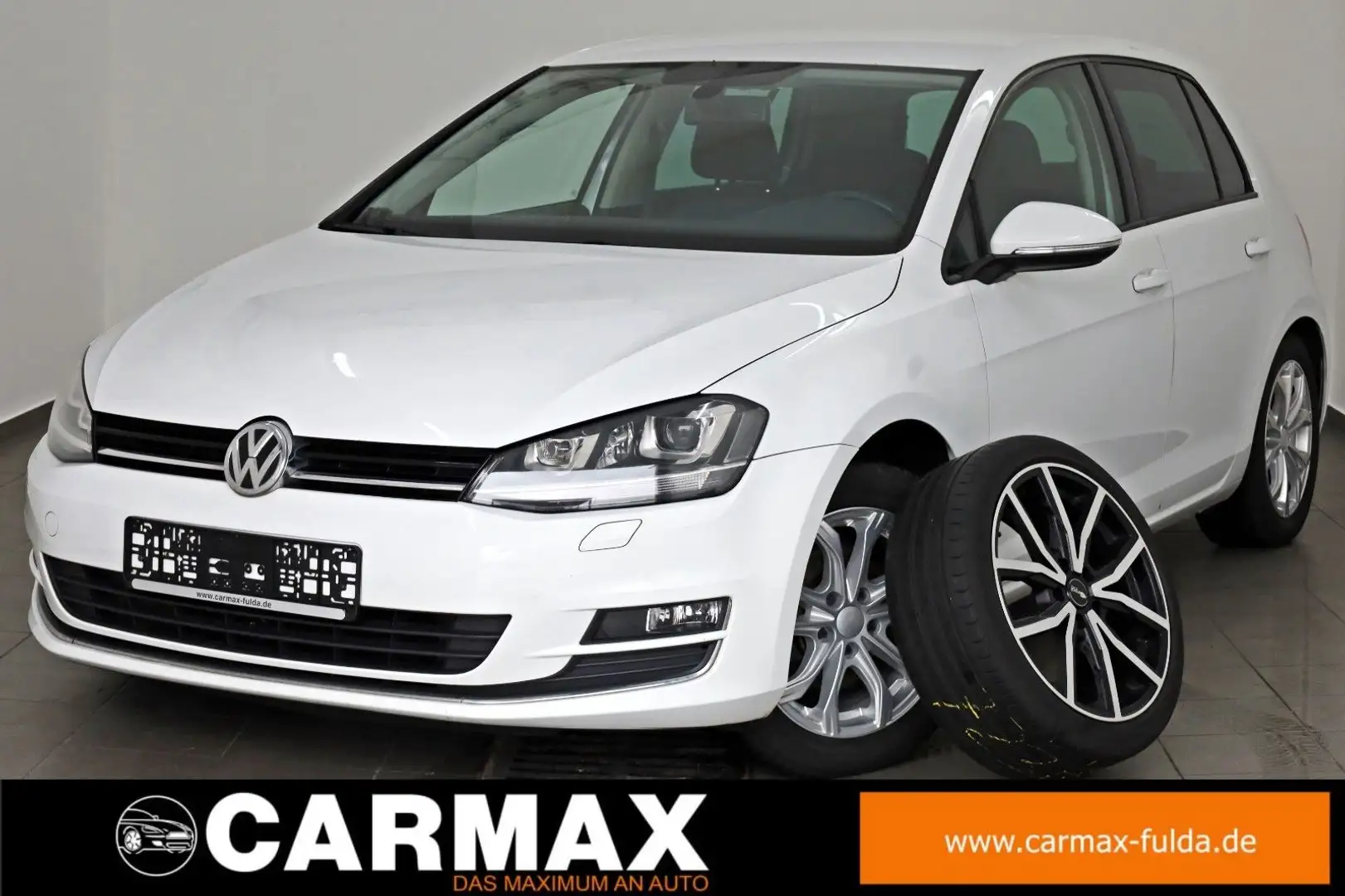 Volkswagen Golf VII Lim. Highline BMT Navi,Kamera,BiXeno+WR bijela - 1