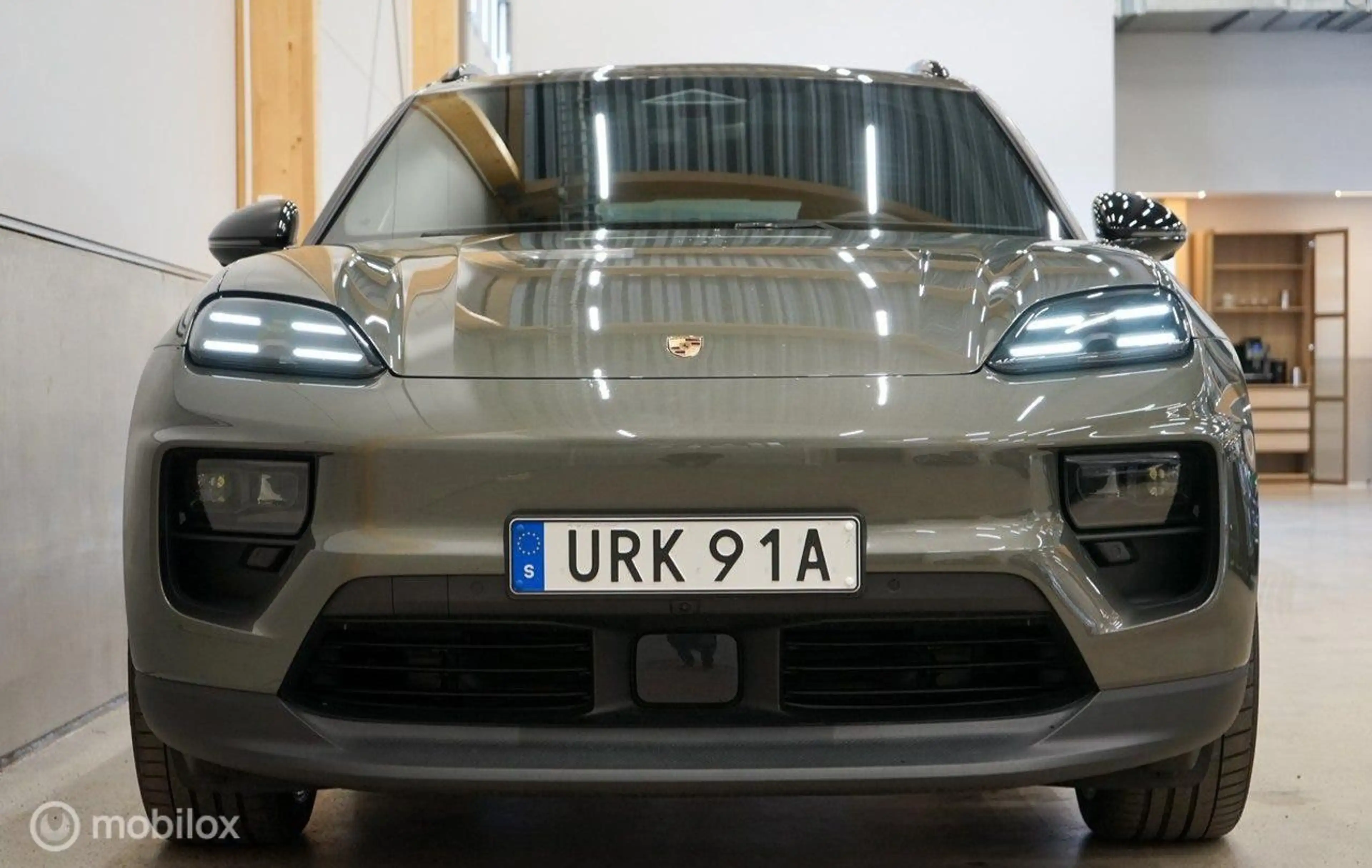 Porsche Macan 4 100 kWh, Pano, Bose, Leer, 22 inch, trekhaak — photo 9