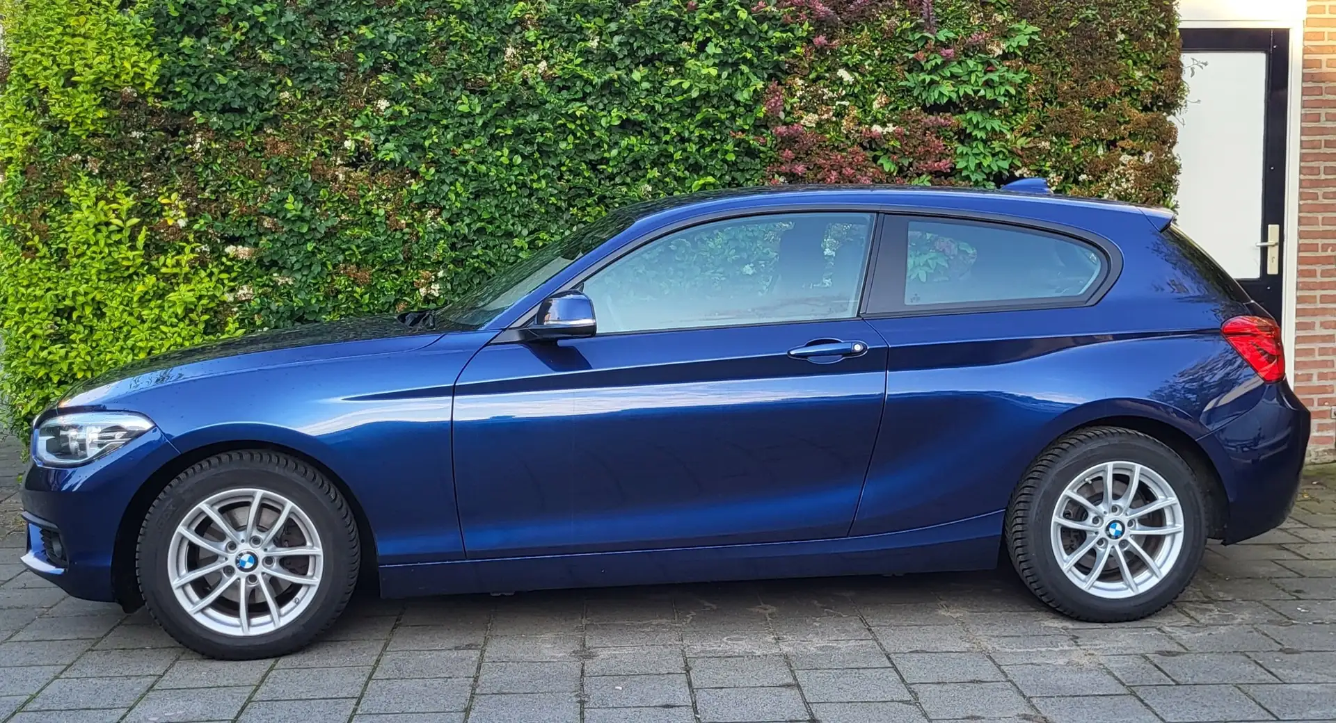 BMW 120 120 Executive Blauw - 1