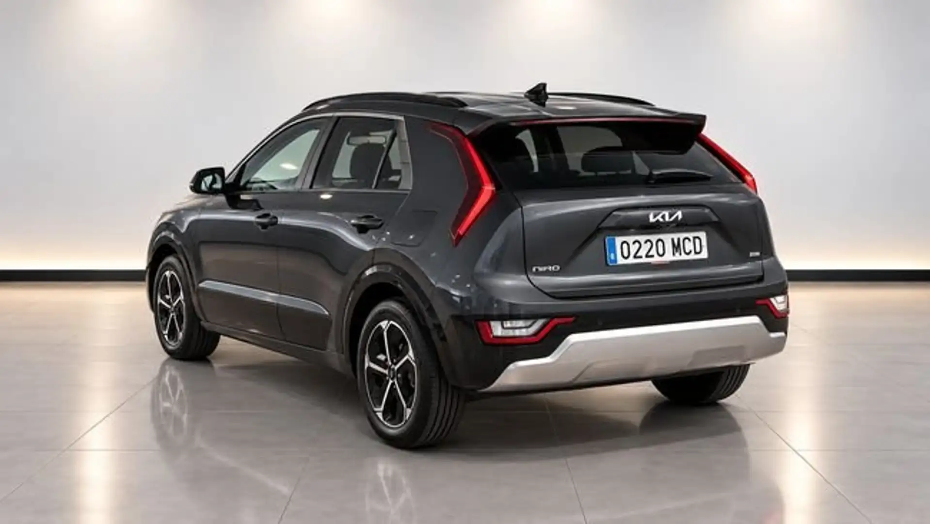 Kia Niro 1.6 GDI HEV DRIVE 141 5P Gris - 2