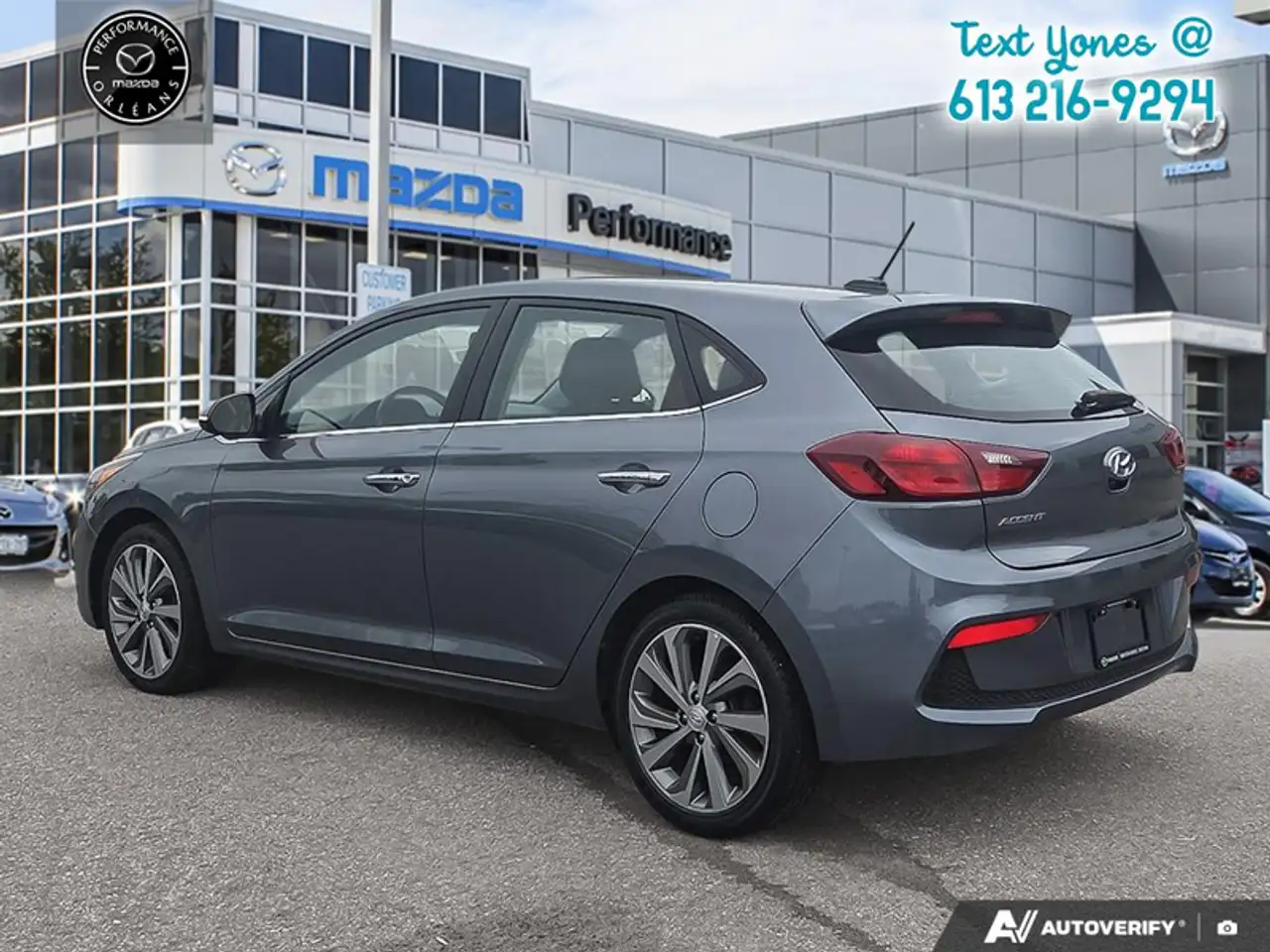 Hyundai ACCENT photo Hyundai ACCENT