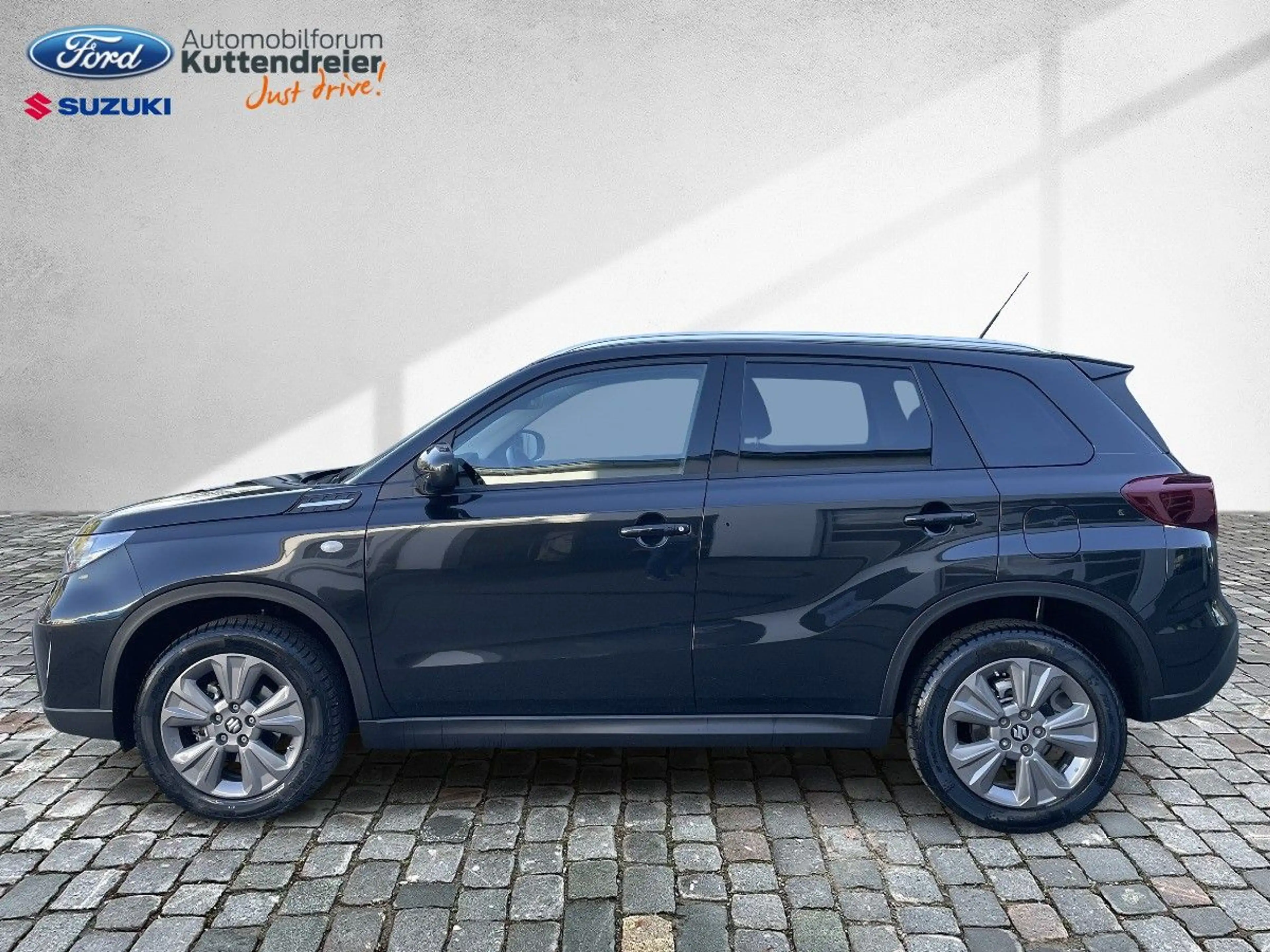 Suzuki Vitara Comfort Navi Kamera LED SHZ Alarm SHZ — photo 7