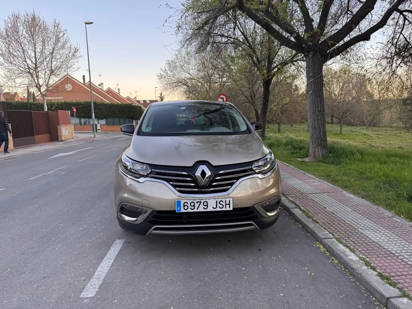 Renault Espace Zen Energy dCi 160 Twin Turbo EDC Marrón - 1
