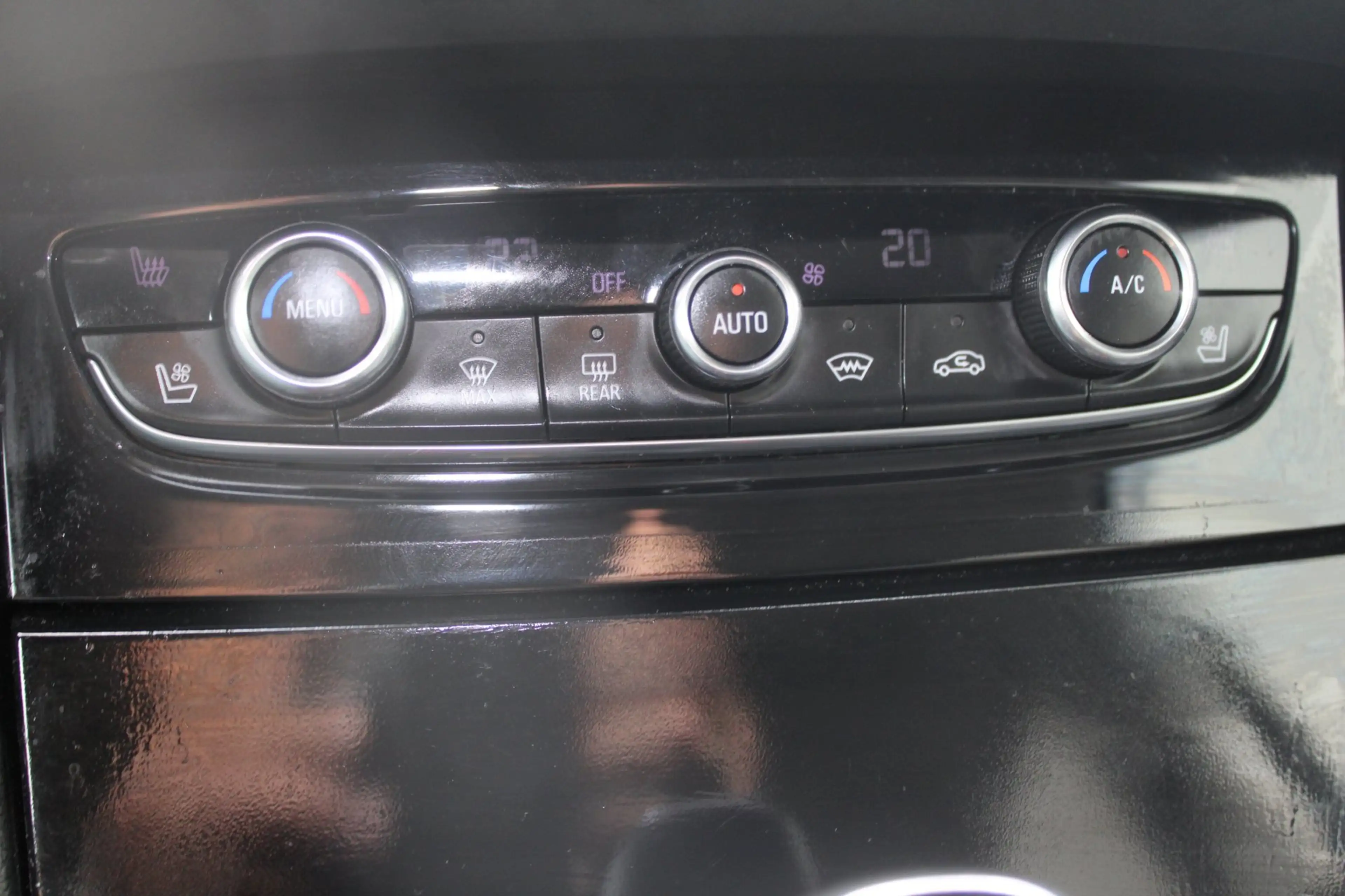 Opel Grandland X 1.2 Turbo Ultimate Automaat Climate Control Naviga — photo 15