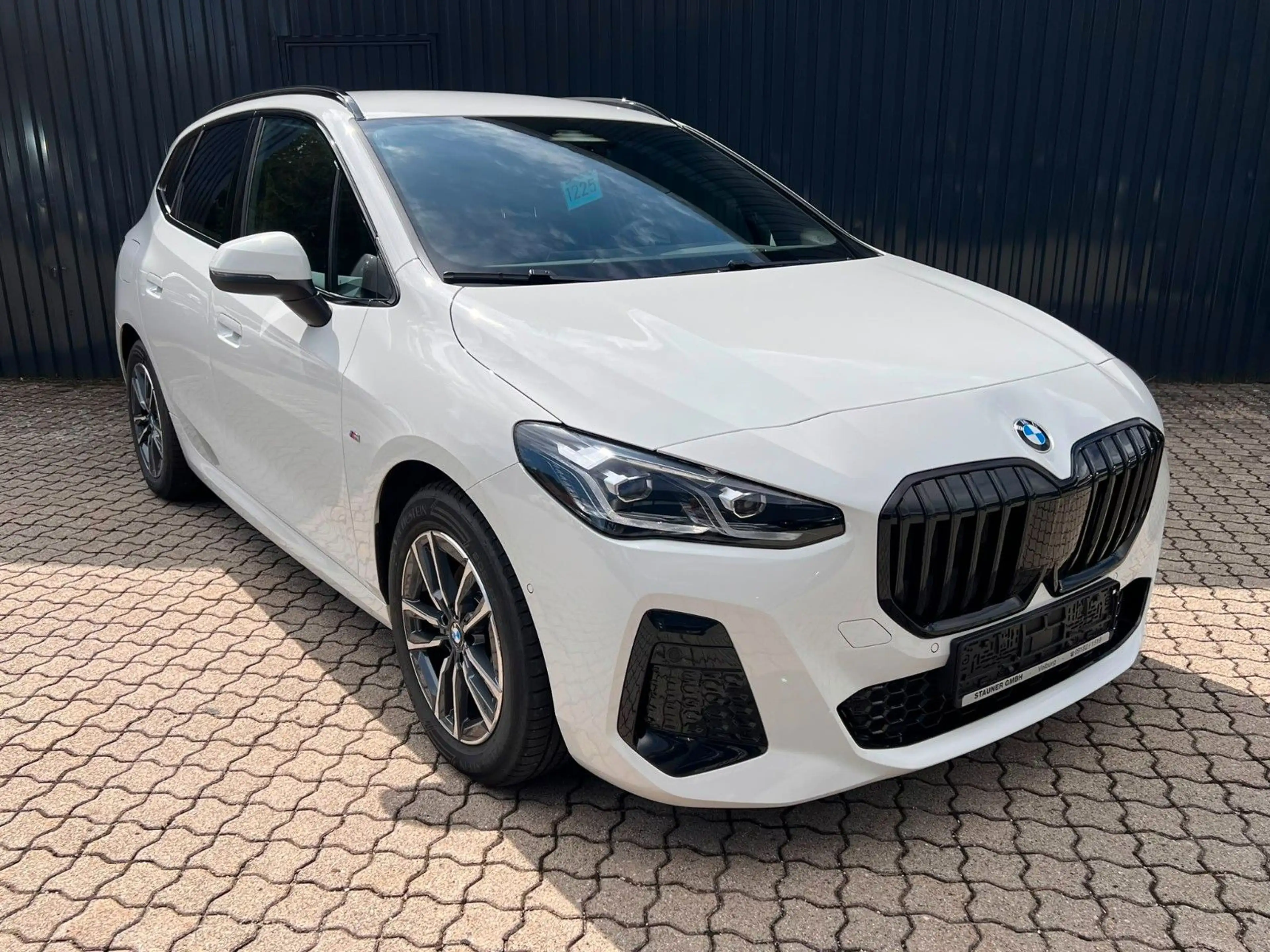 BMW 218 i Active Tourer M SPORT /getöntScheib/AdapLED — photo 5