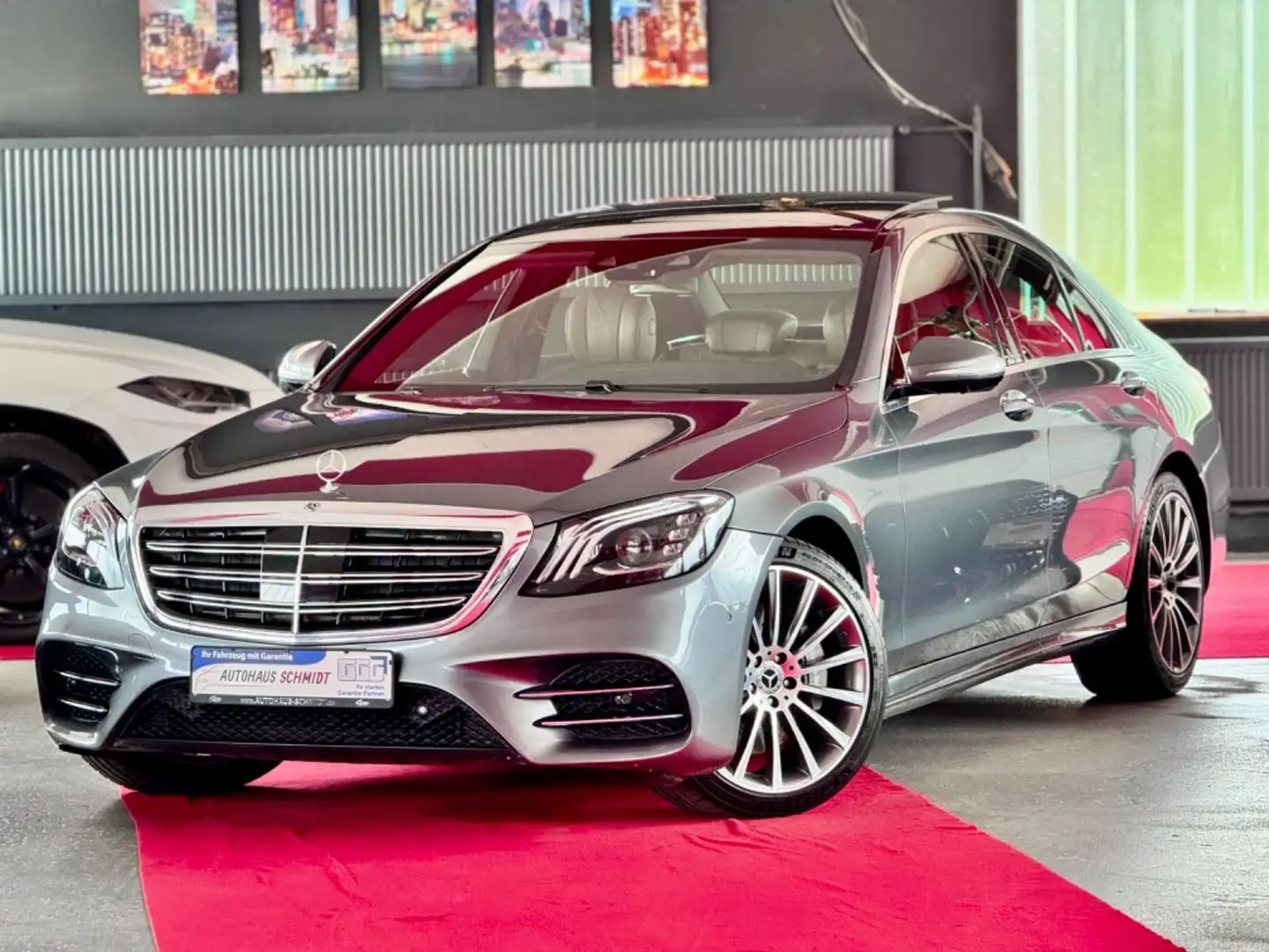 Mercedes-Benz S 350 d 4Matic AMG Line Pano Distronic 360°LED 20 Grijs - 1