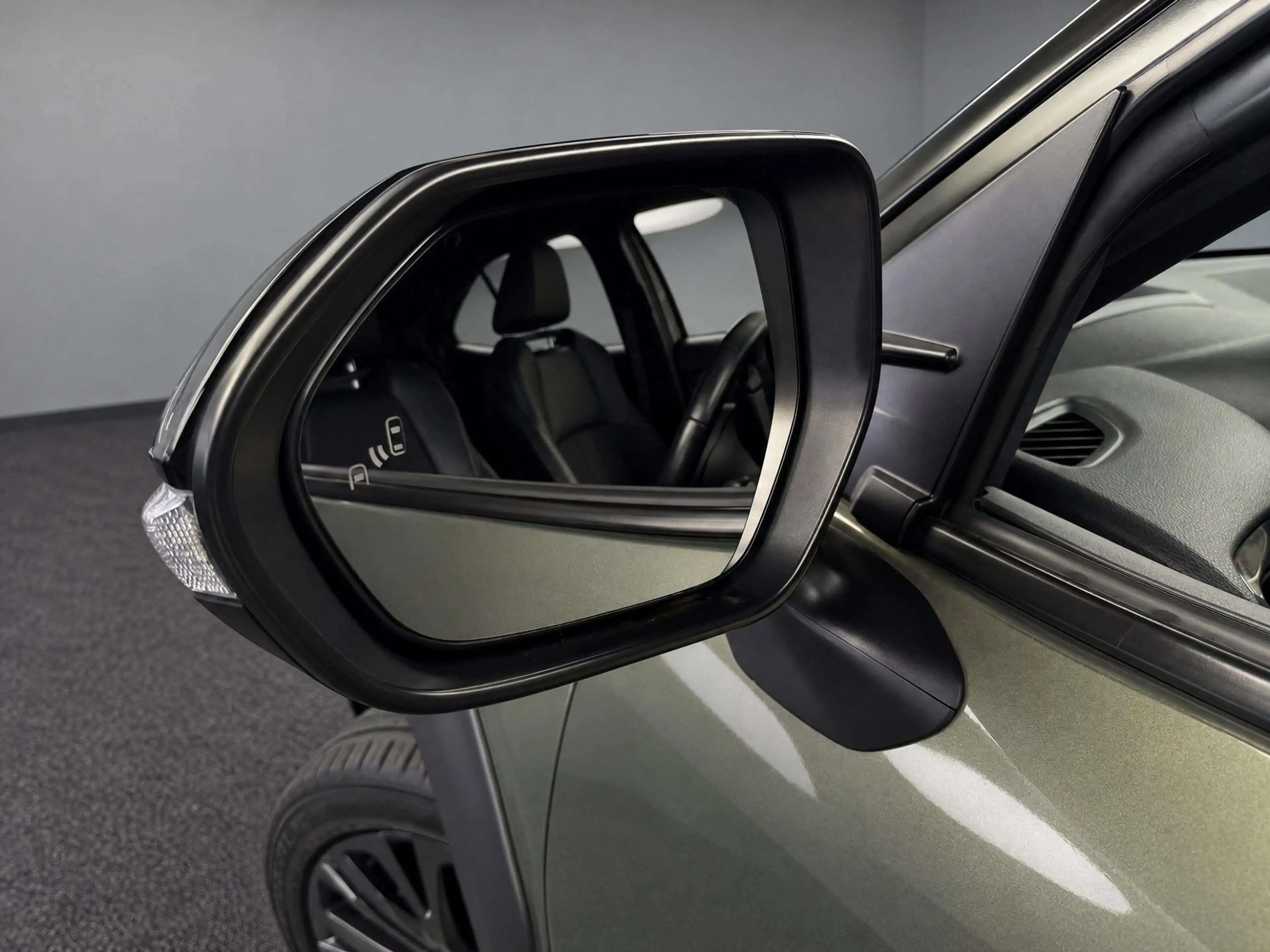 Toyota Yaris Cross 1.5 Hybrid Adventure |HUD|NAP| — photo 15