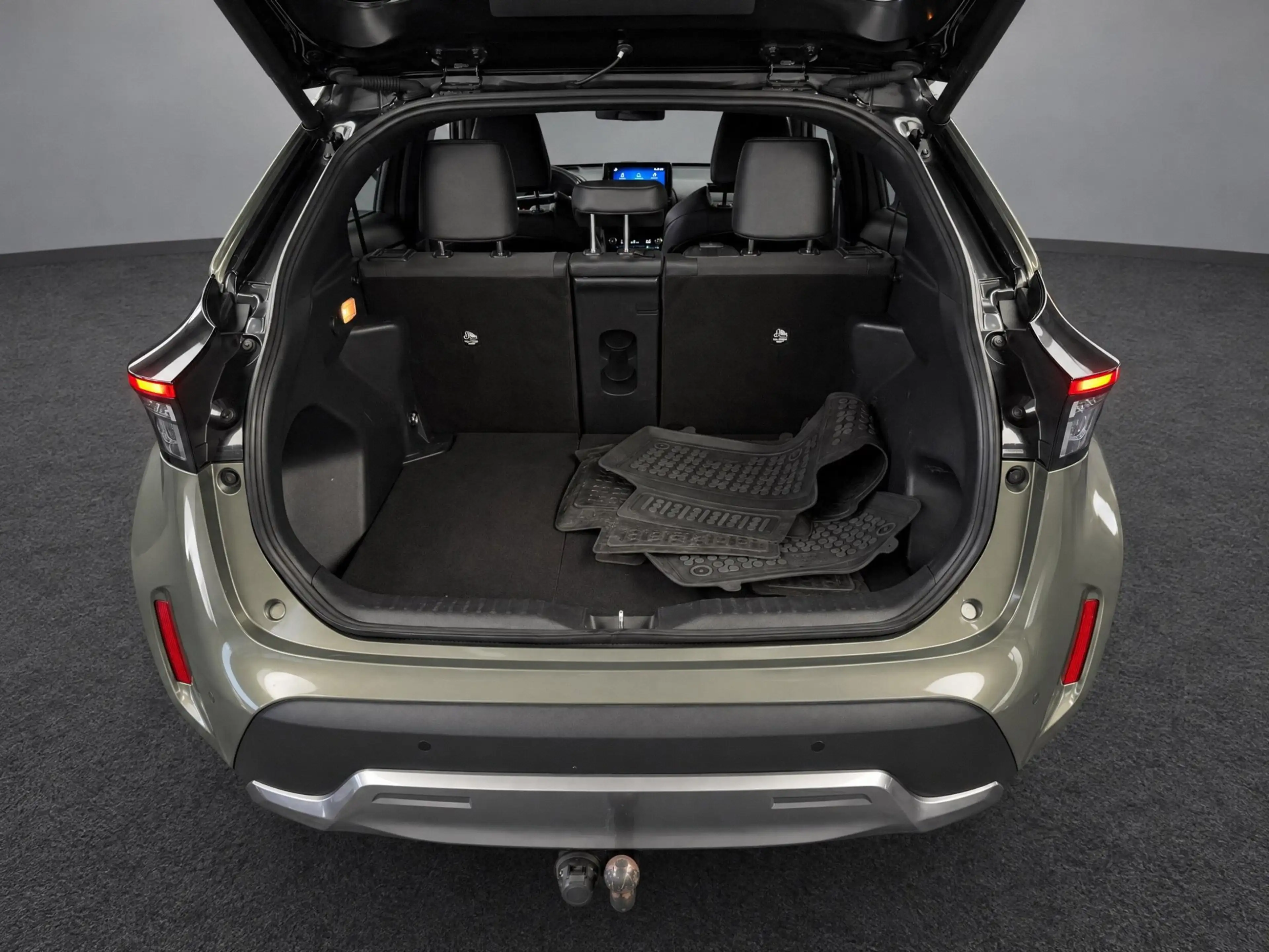 Toyota Yaris Cross 1.5 Hybrid Adventure |HUD|NAP| — photo 25