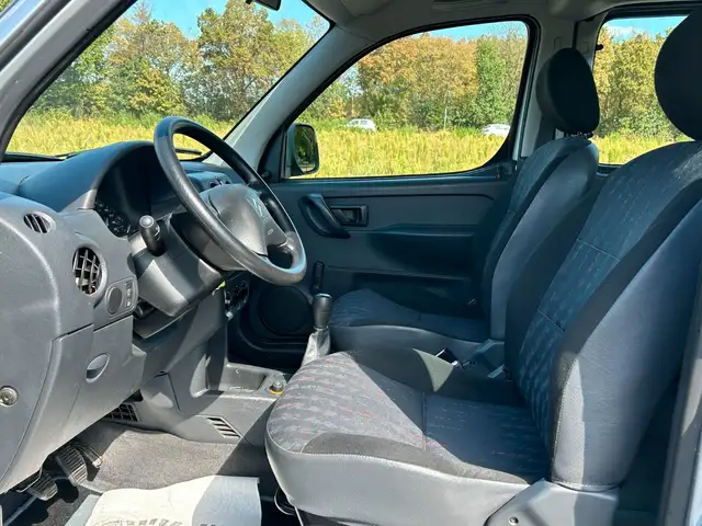 Citroen Berlingo view 11