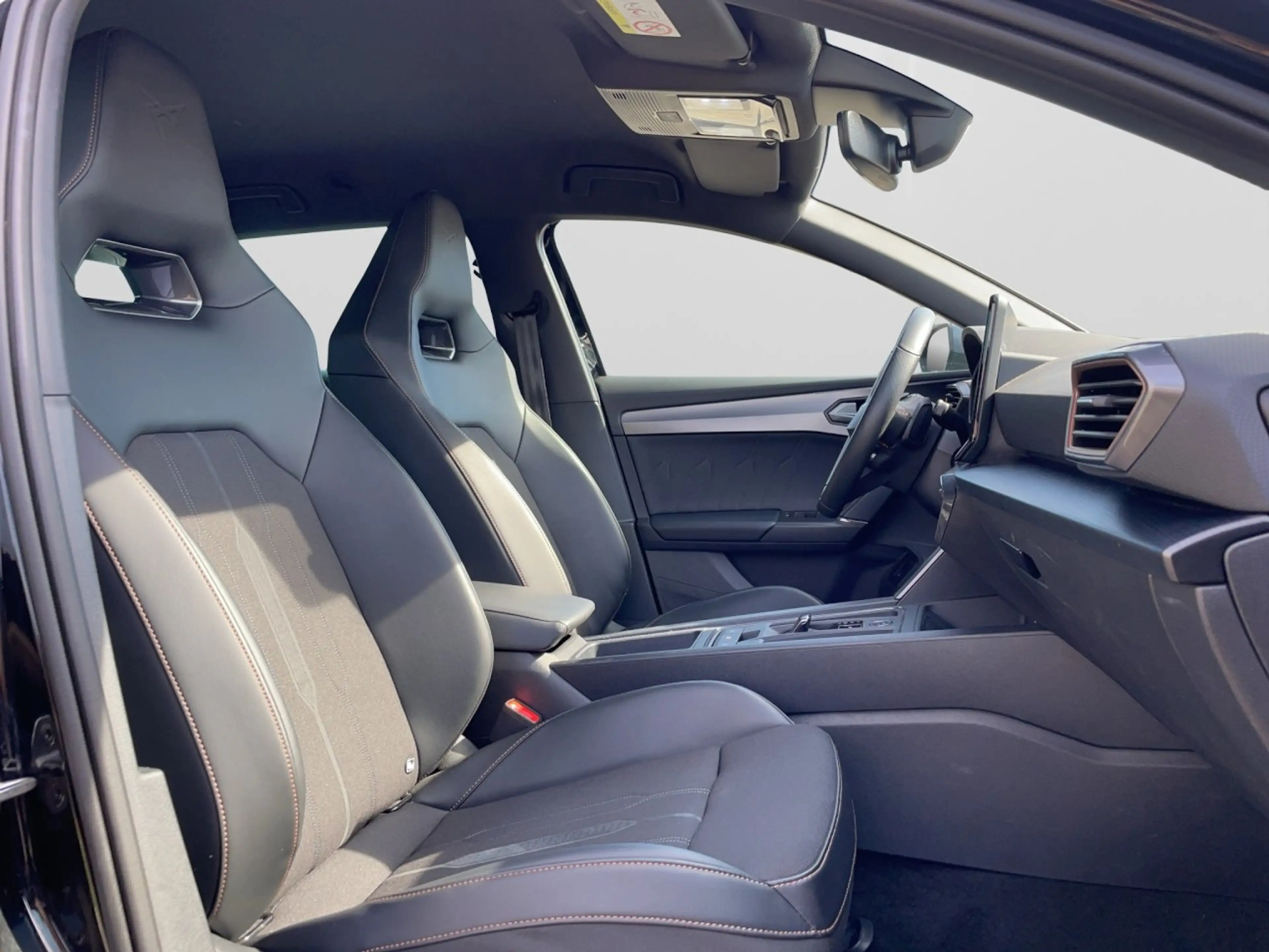 CUPRA Leon ST VZ 4Drive 5JGar AHK Beats FahrAsXL eHeck — photo 14