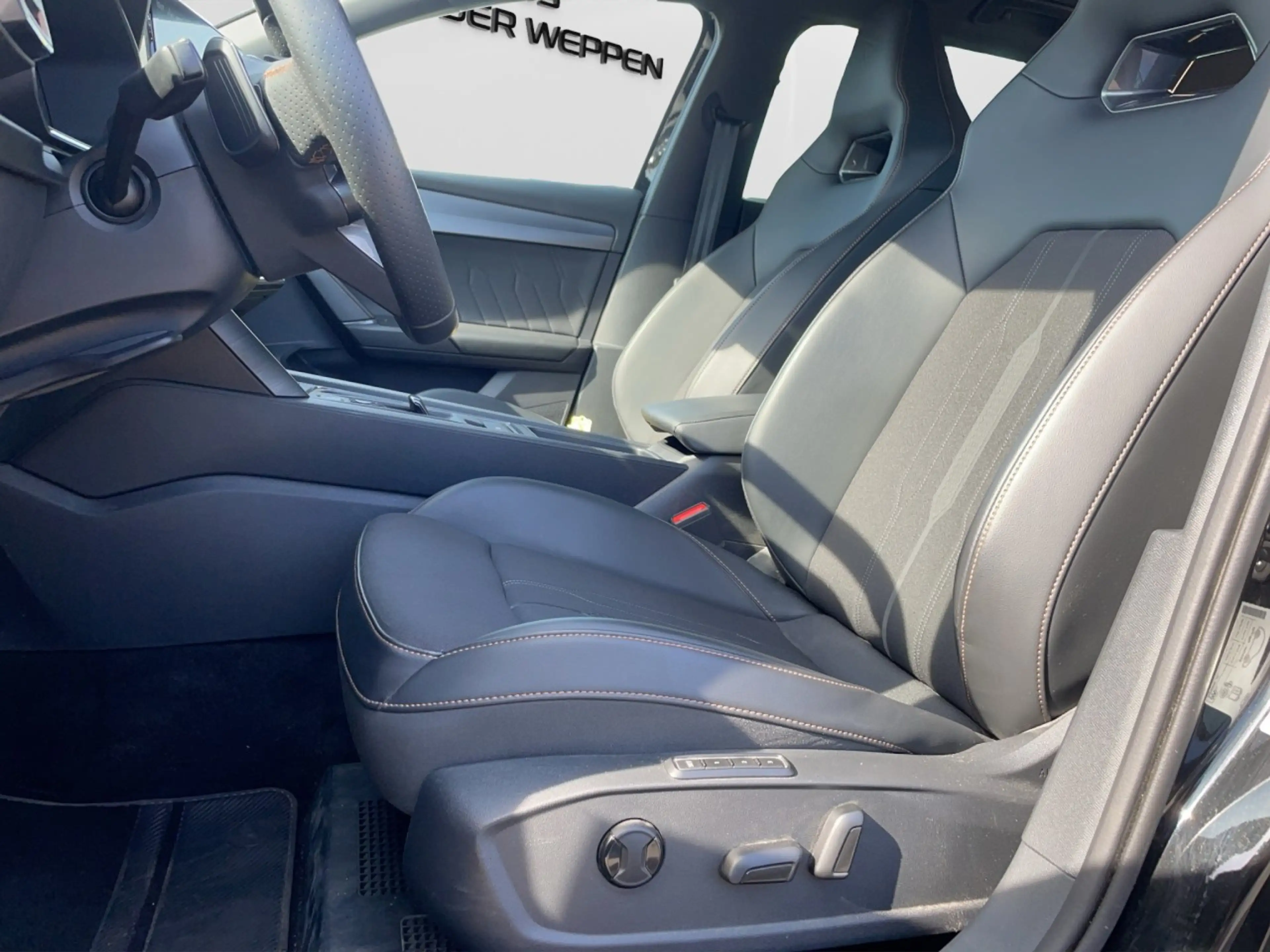 CUPRA Leon ST VZ 4Drive 5JGar AHK Beats FahrAsXL eHeck — photo 11