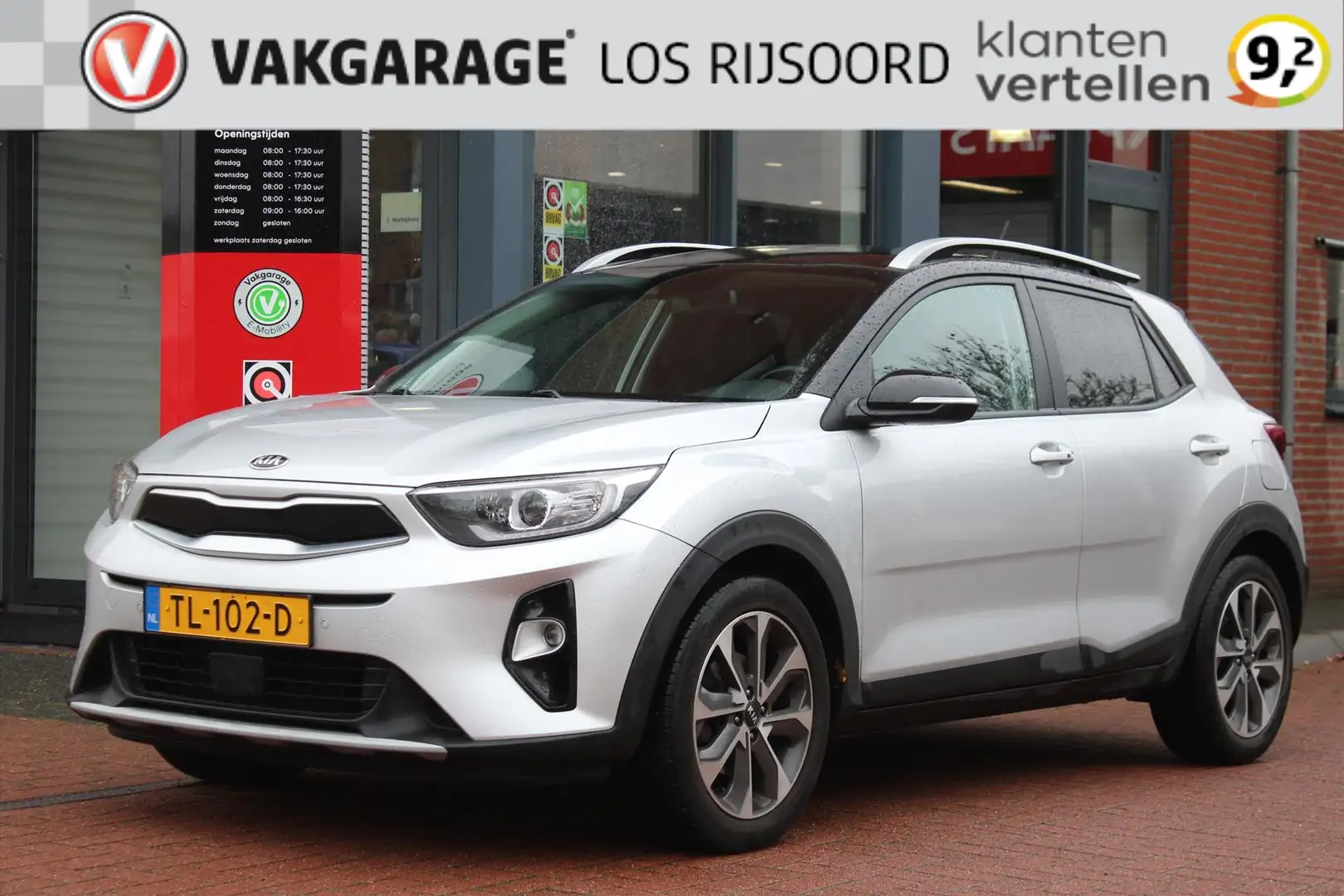 Kia Stonic 1.0 T-GDi *DynamicLine* | Camera | Carplay | Navig Grigio - 1