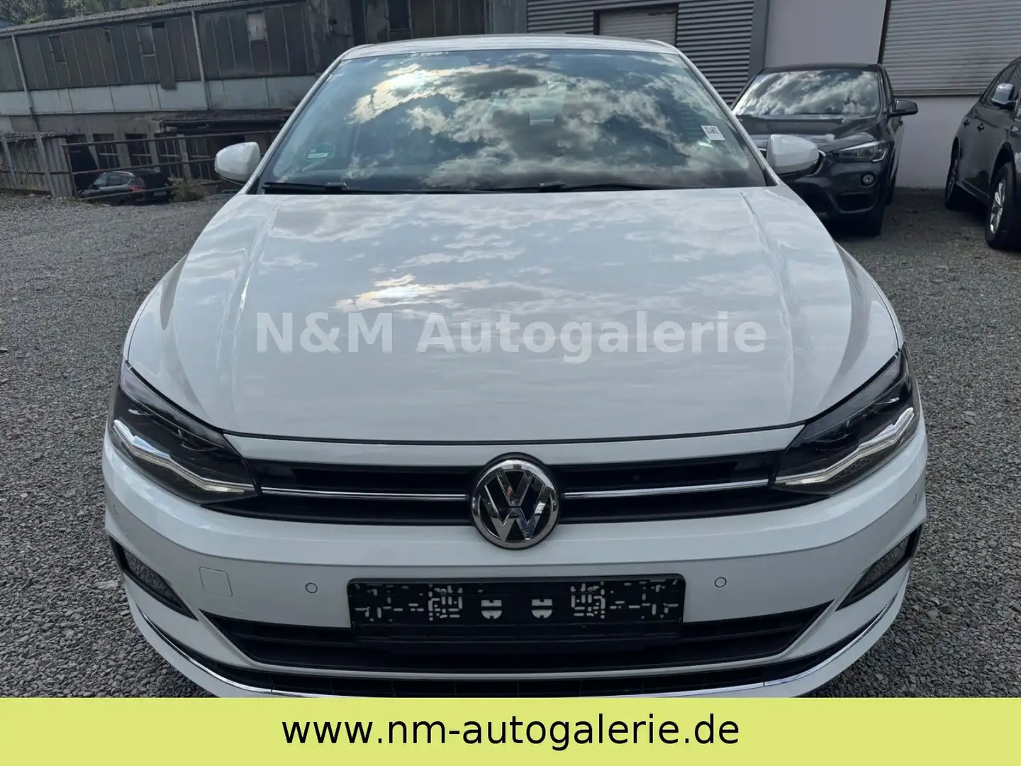 Volkswagen Polo VI Highline*2.Hand*Automatik*42tkm* Weiß - 2