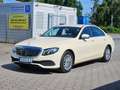 Mercedes-Benz E 200 d 9G-TRONIC Parktronik Komplettpreis §25A Béžová - thumbnail 2