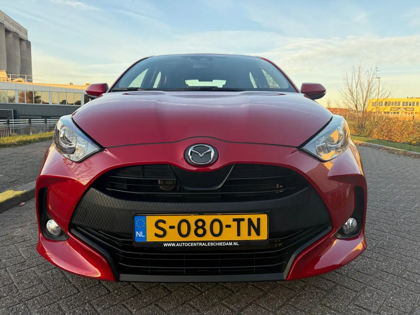 Mazda 2 Hybrid 1.5 Agile_CAMERA_NETTE AUTO_MOOIE UITVOERIN Rot - 2