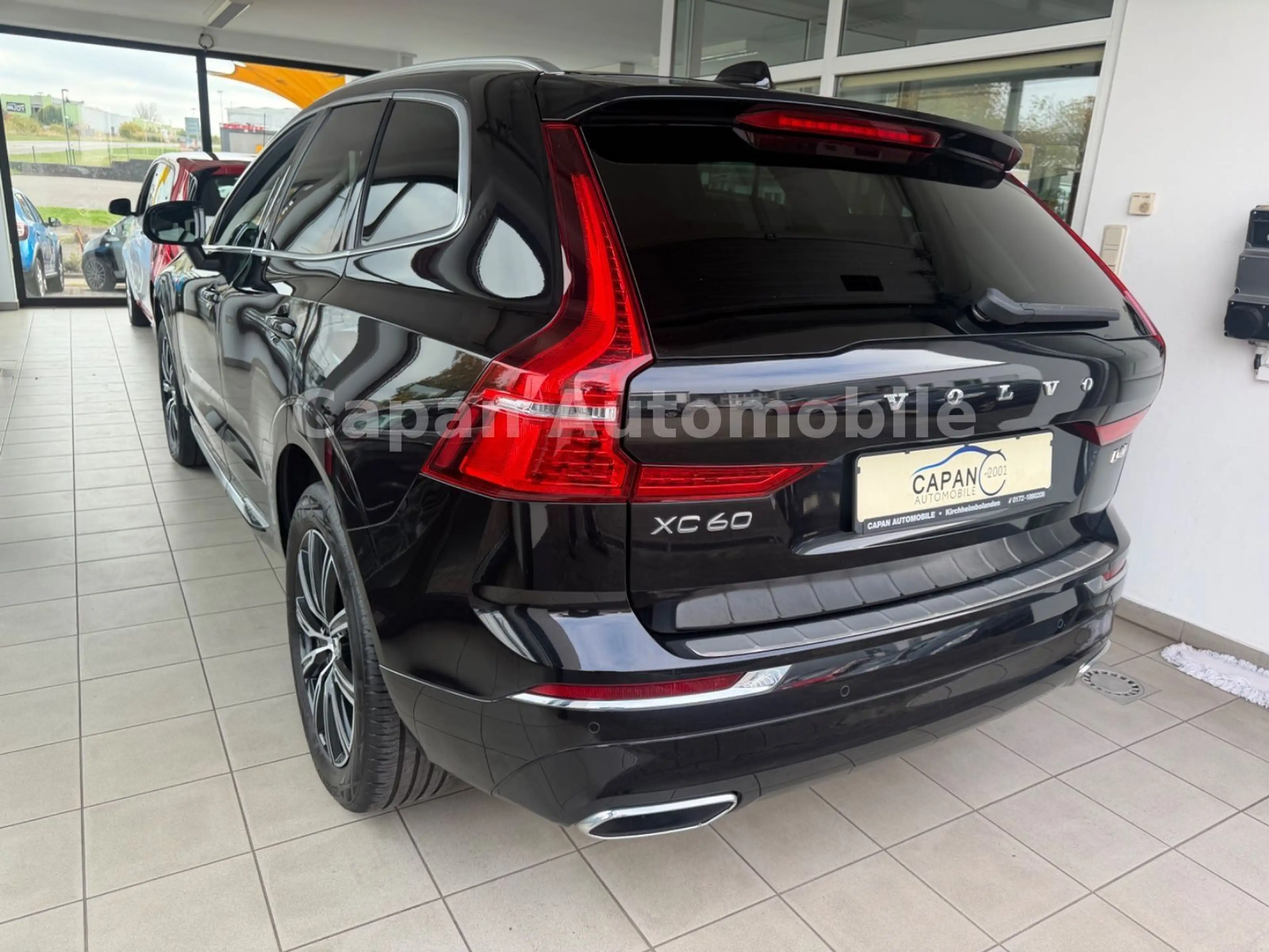 Volvo XC60 XC60 Inscription 2WD Automatik/Panorama/E6 — photo 4