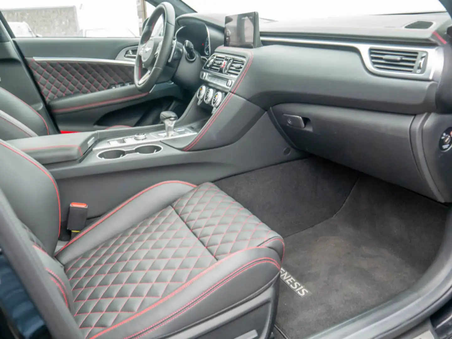 Genesis G70 2.2 D 4WD 8AT, Shooting Break, Kombi Noir - 2