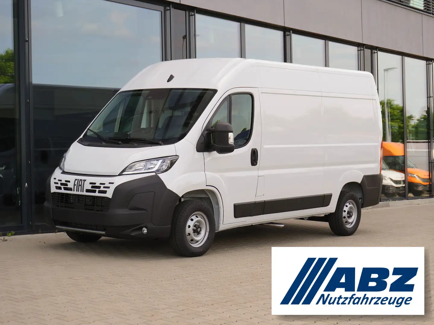 Fiat Ducato L2H2 / 7-Zoll-AppleCarplay + Heckkamera Weiß - 1