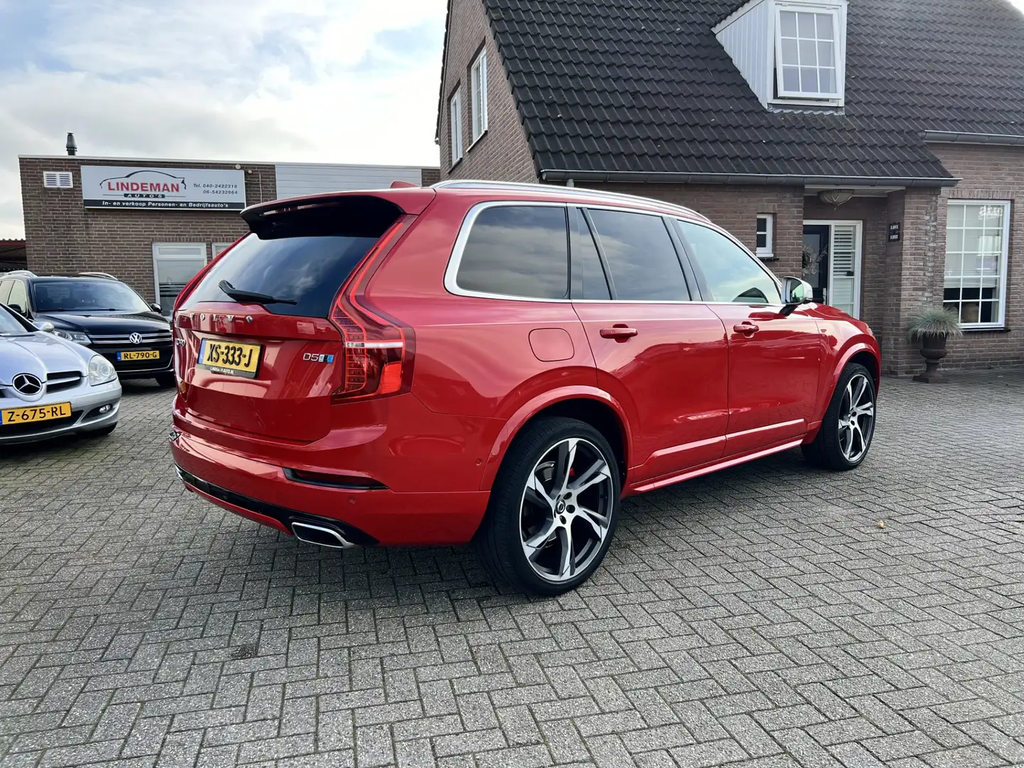 Volvo XC90 2.0 D5 AWD R-Design 7-Pers Panodak Head-Up Massage Red - 2