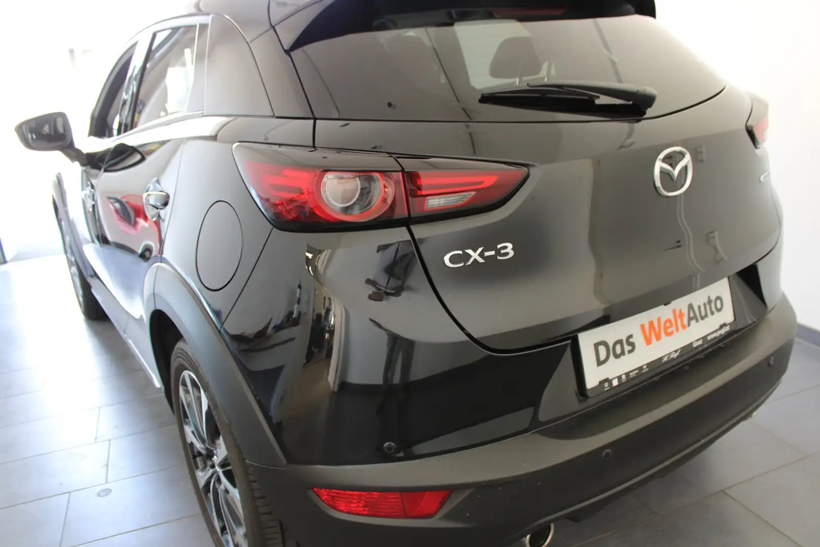 Mazda CX-3 Revolution Top Schwarz - 2