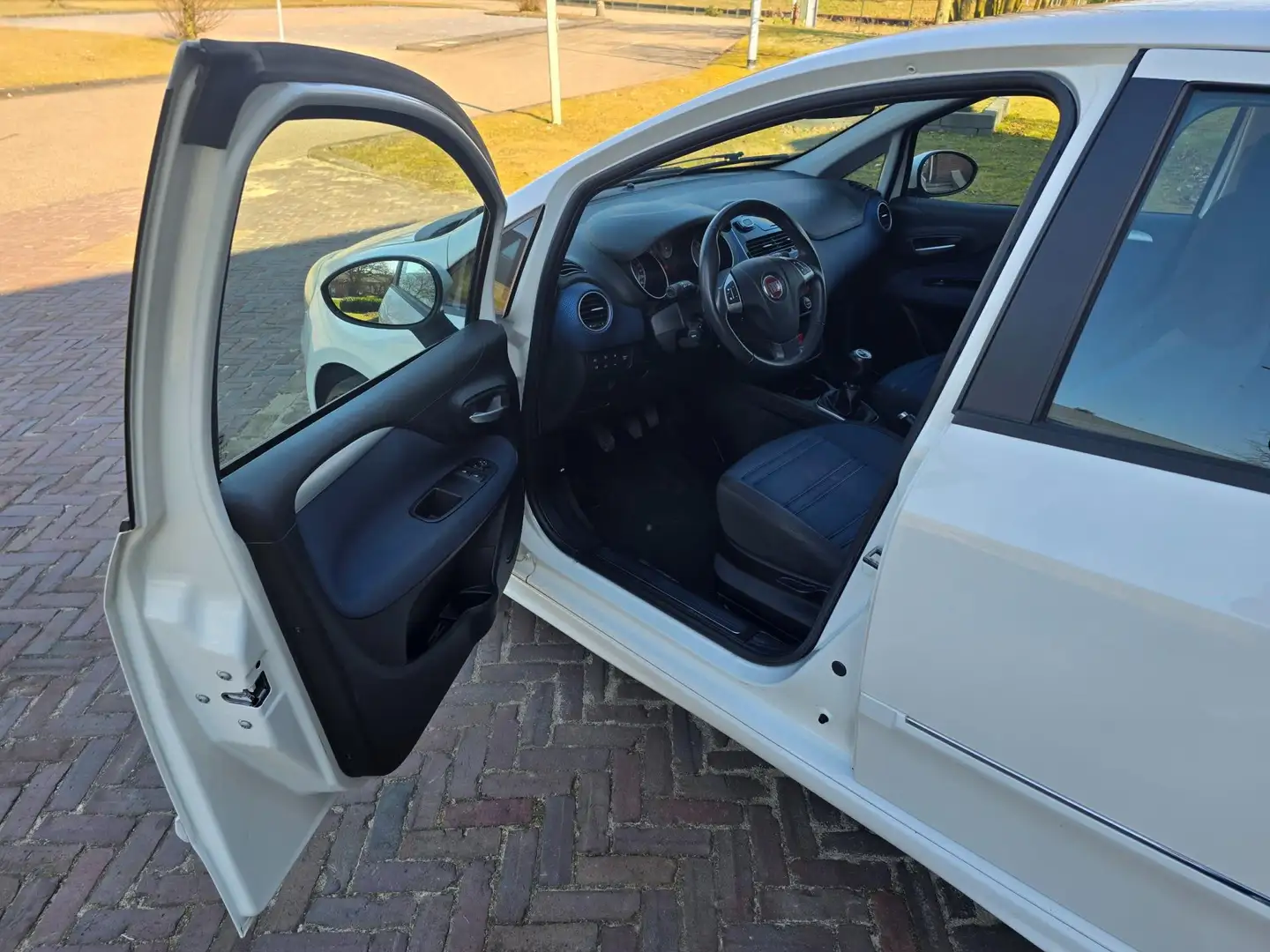 Fiat Punto Evo 1.3 M-Jet Dynamic 5-deurs AIRCO Blanc - 2