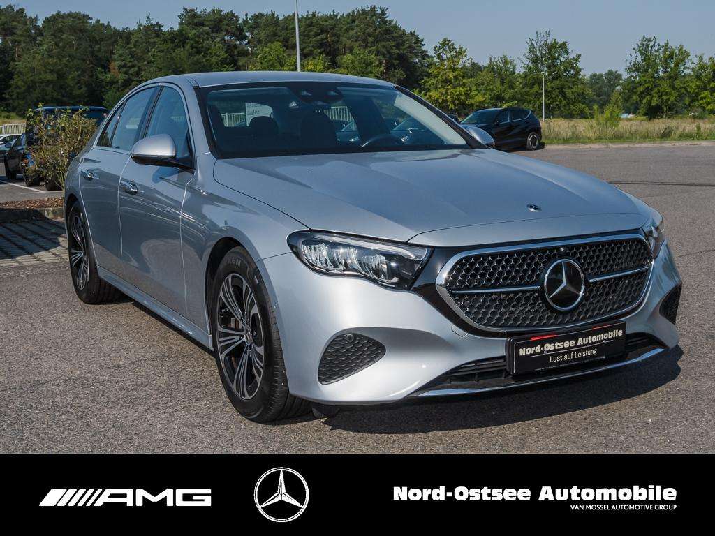 Mercedes-Benz E 220