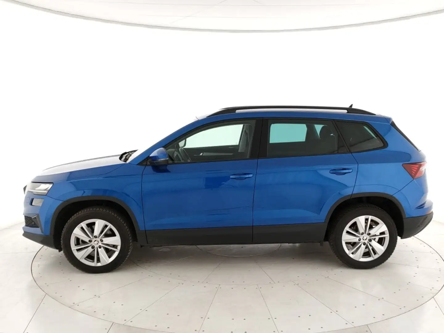 Skoda Karoq 2.0 tdi evo Selection 115cv Blu/Azzurro - 2