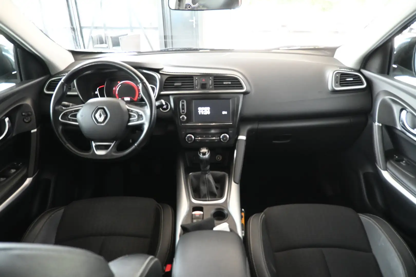 Renault Kadjar 1.6 TCe Intens 1800kg trekgewicht Clima Navigatie Grijs - 2