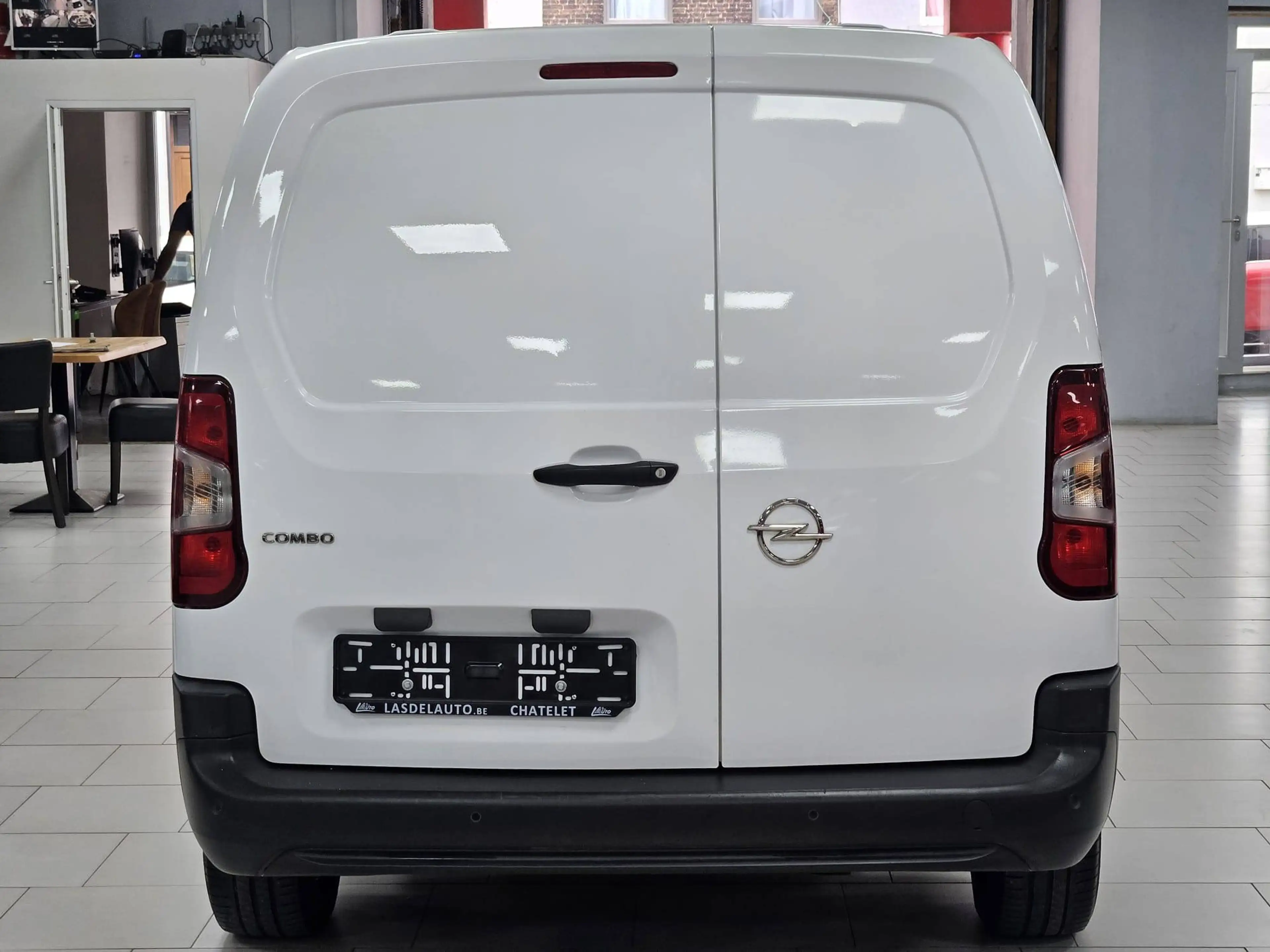 Opel Combo 1.5 TD BI L2H1 Long Châssis Heavy 3Places Carplay Android Lombaire Sensors Cruise — photo 7