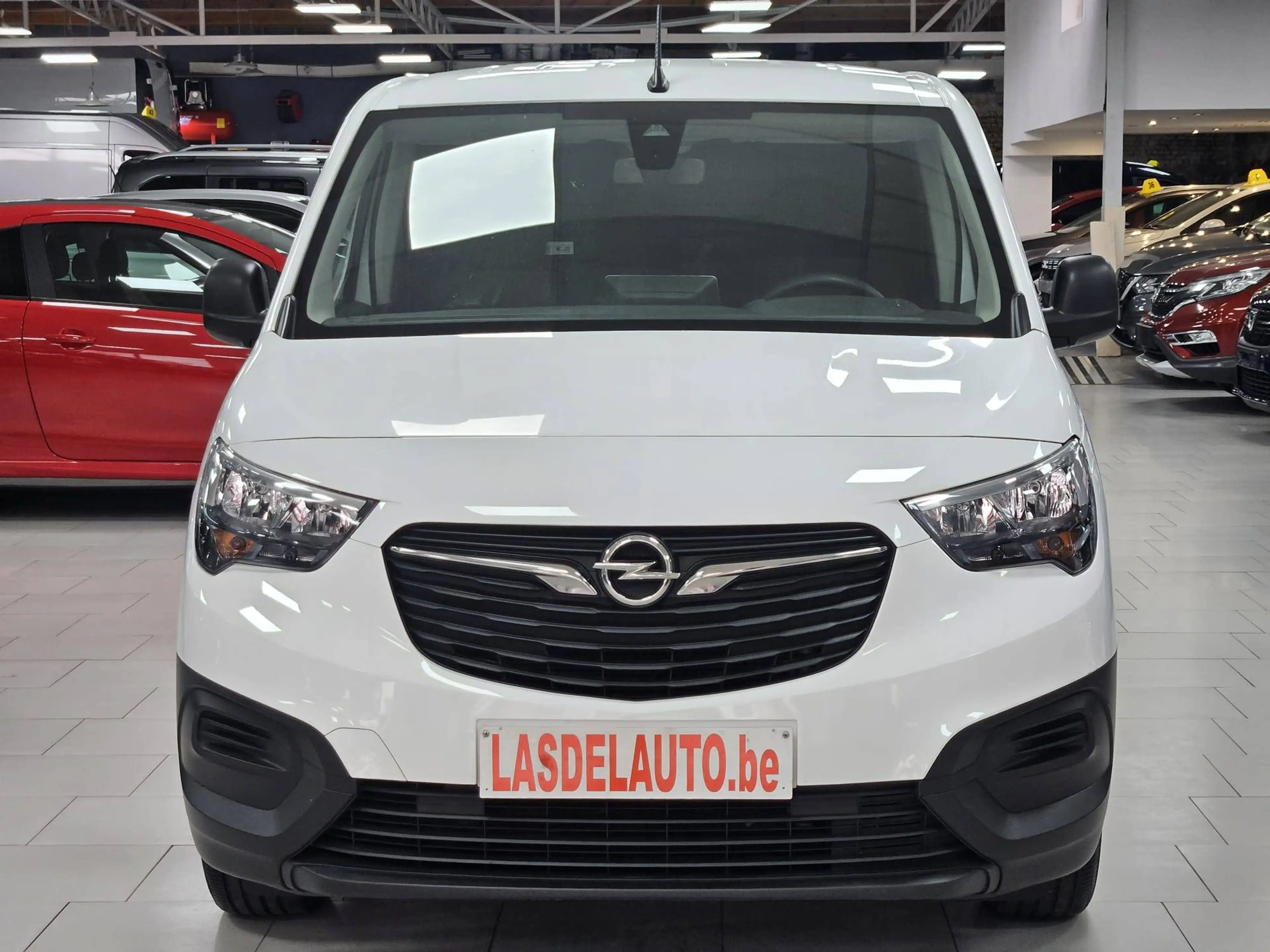 Opel Combo 1.5 TD BI L2H1 Long Châssis Heavy 3Places Carplay Android Lombaire Sensors Cruise — photo 8