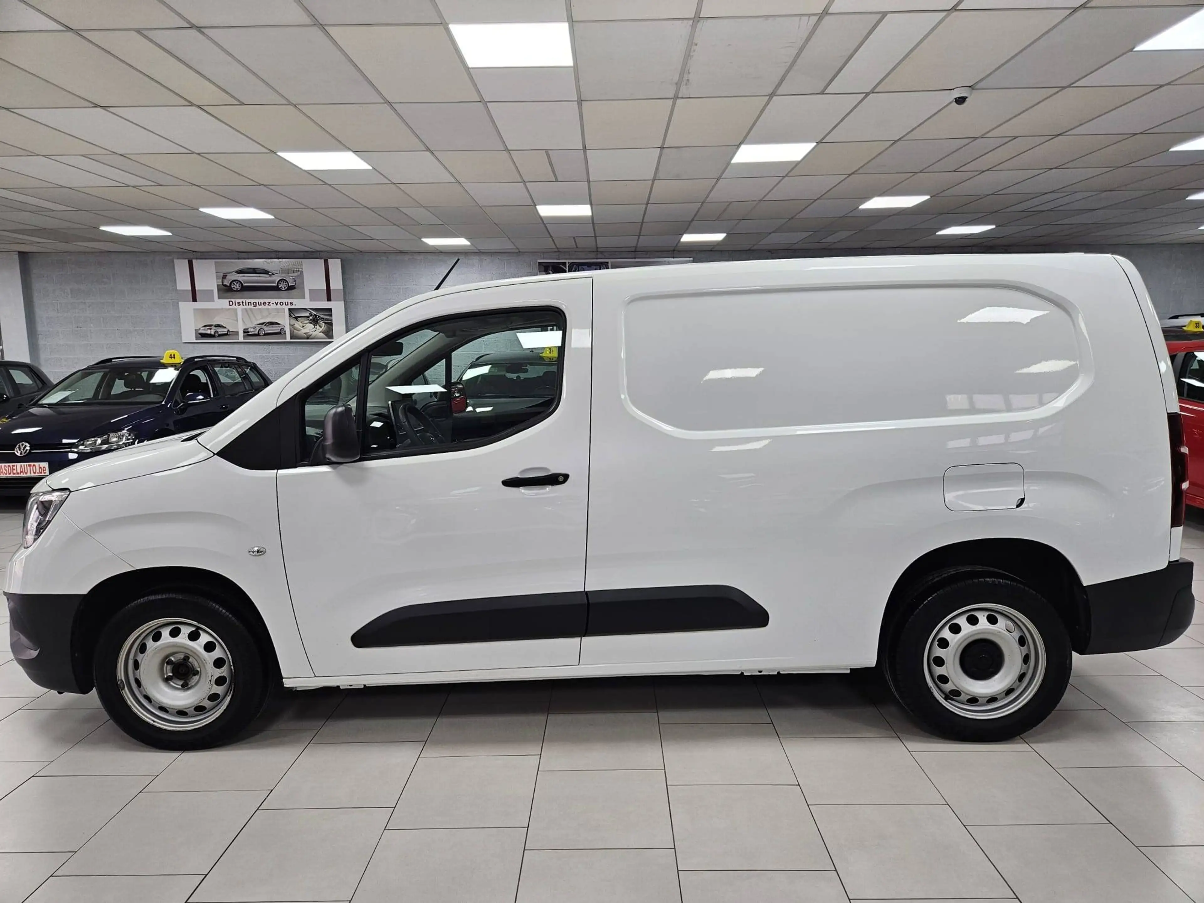 Opel Combo 1.5 TD BI L2H1 Long Châssis Heavy 3Places Carplay Android Lombaire Sensors Cruise — photo 6