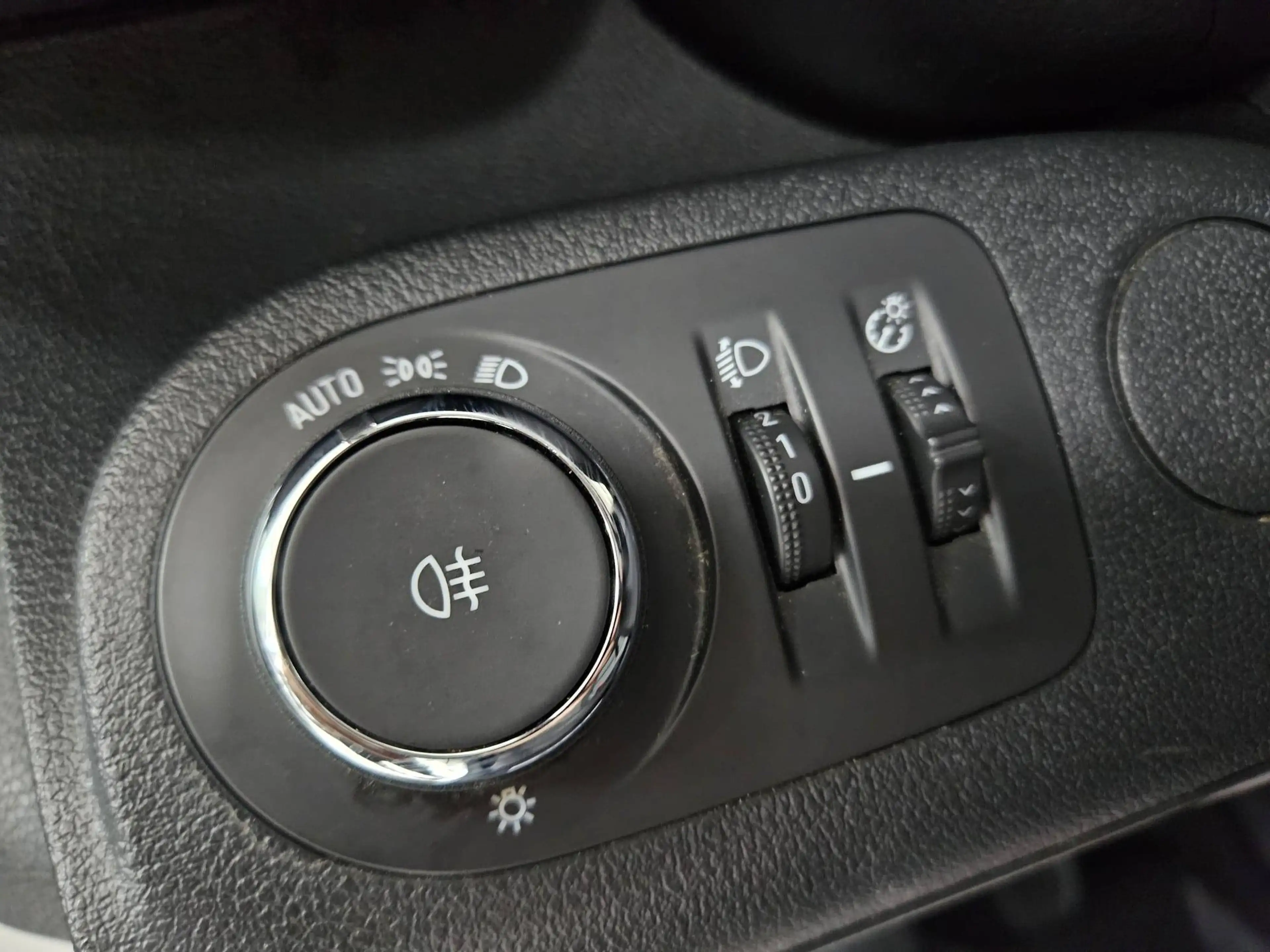 Opel Combo 1.5 TD BI L2H1 Long Châssis Heavy 3Places Carplay Android Lombaire Sensors Cruise — photo 12