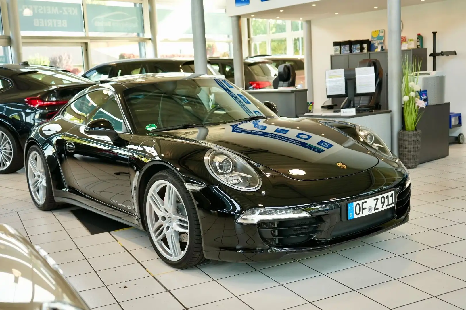 Porsche 911 Carrera 4S *Nur 36tkm ! Black - 2