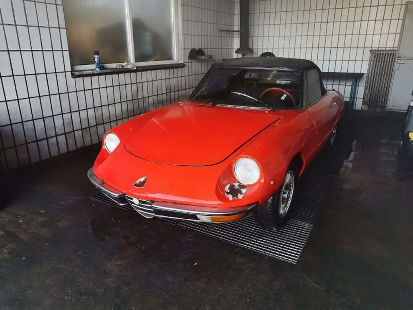 Alfa Romeo Spider Spider Red - 2