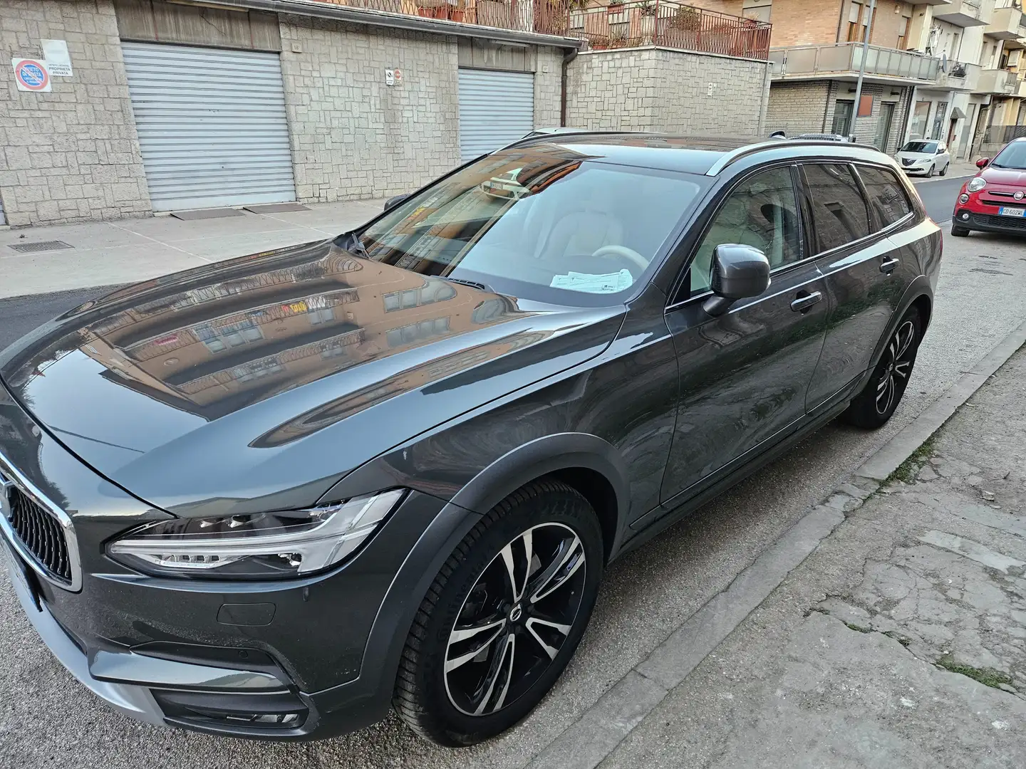 Volvo V90 Cross Country V90 2019 Cross Country 2.0 d4 Pro awd geartronic Brown - 2
