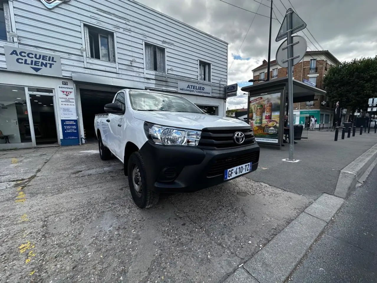Toyota Hilux