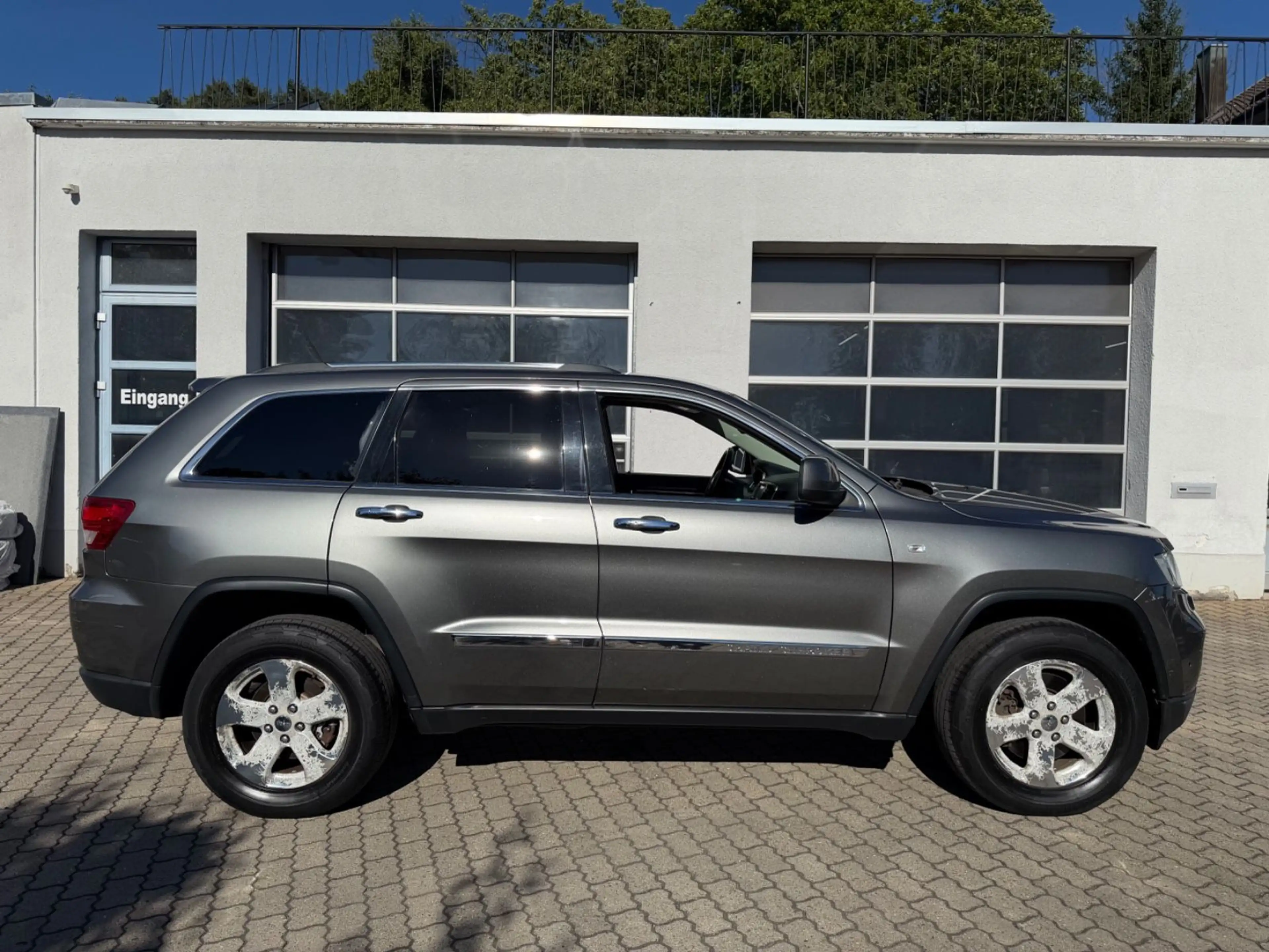 Jeep Grand Cherokee 3.0 CRD Limited,Tüv 05/27,Leder, — photo 8