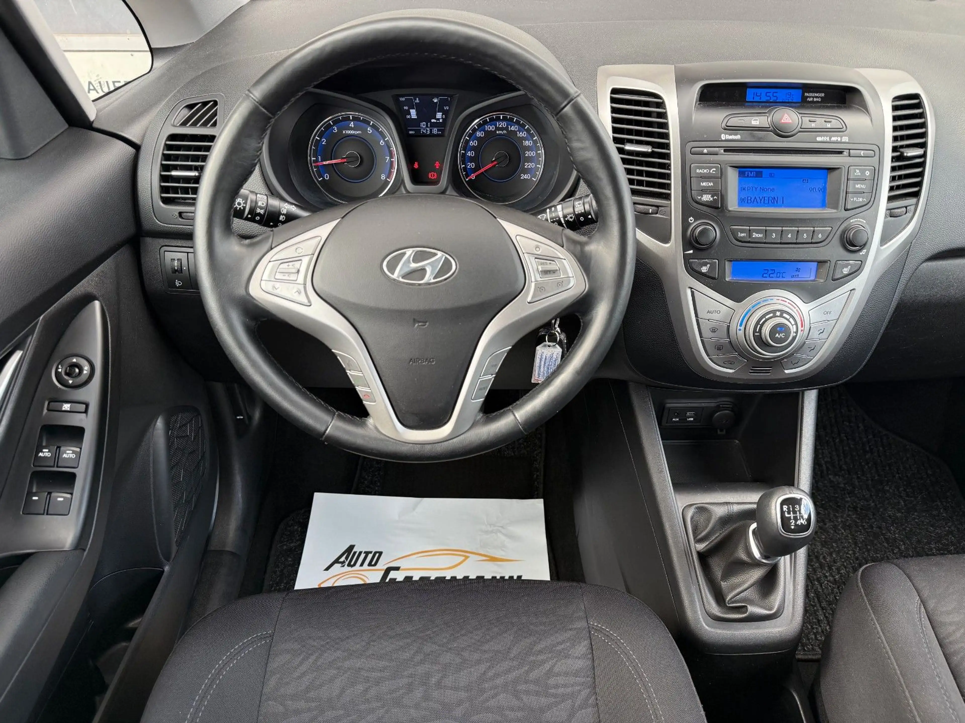 Hyundai iX20 1.6i YES! Klimaauto. SHZ+LKHZ PDC Tempomat — photo 11