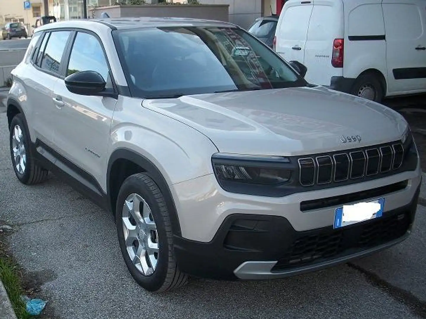 Jeep Avenger 1.2 turbo Altitude fwd 100cv Beige - 1