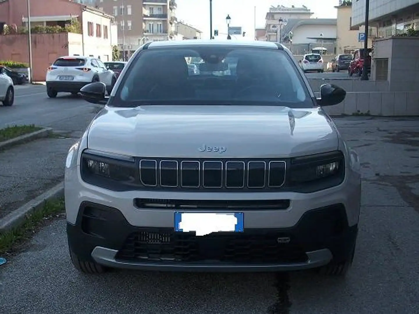 Jeep Avenger 1.2 turbo Altitude fwd 100cv Beige - 2