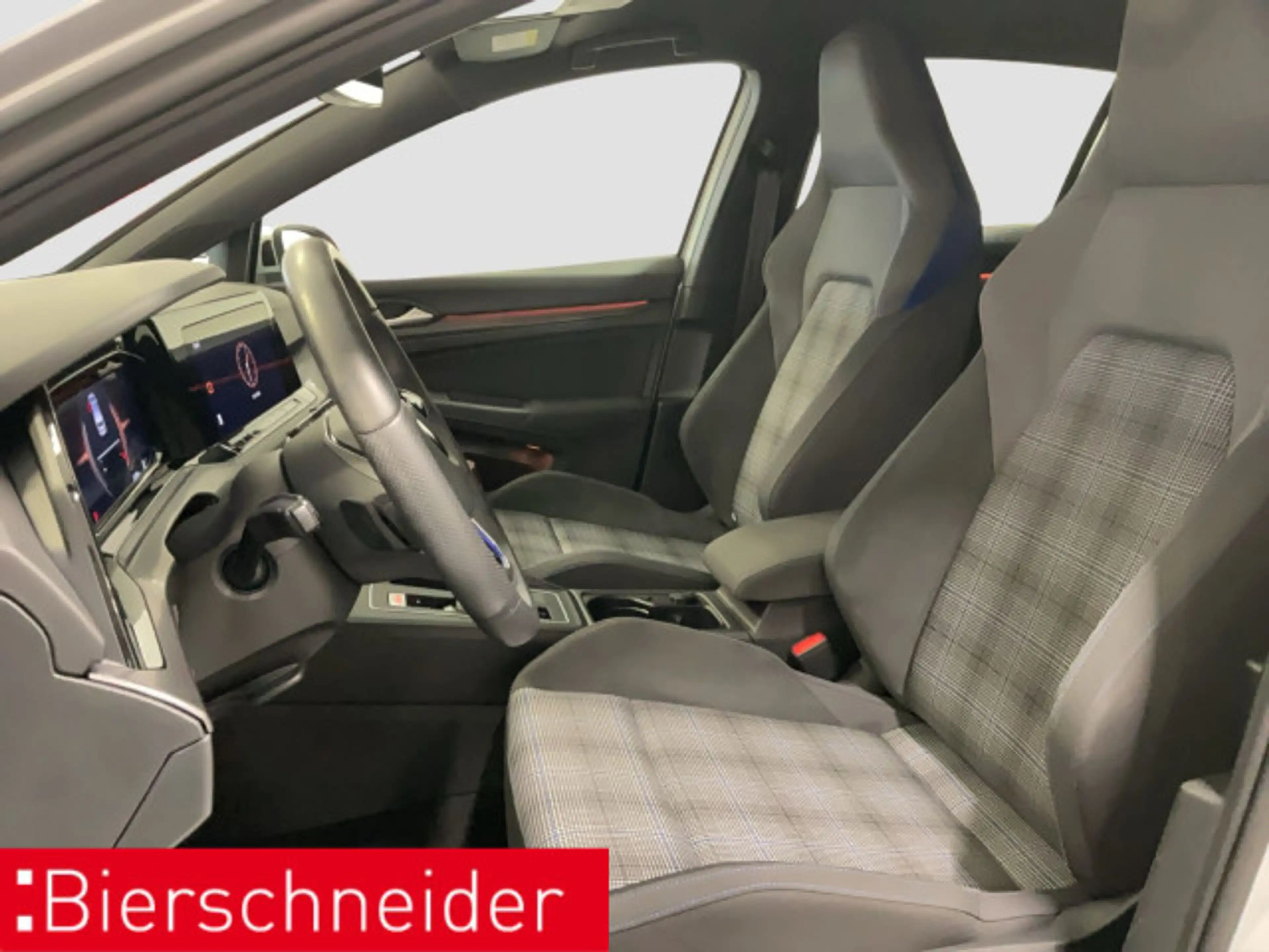 Volkswagen Golf GTE 8 1.4 TSI DSG GTE AHK MATRIX NAVI CAM ACC 1 — photo 10